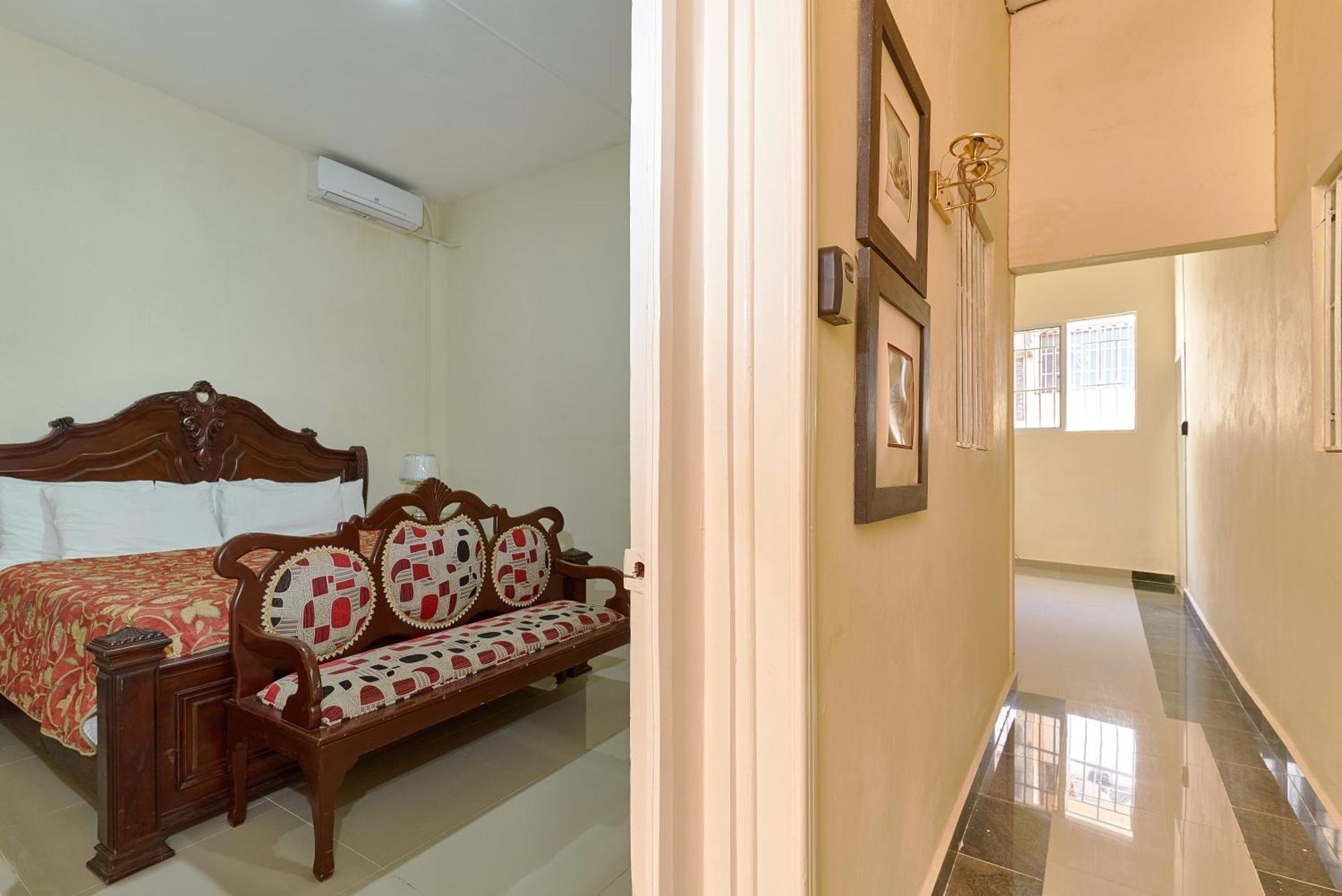 Hotel D'cornelio 5*