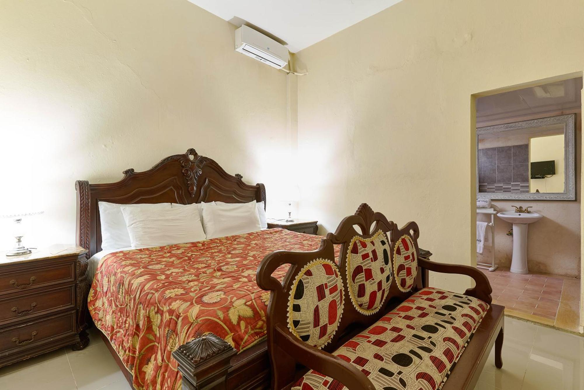 Hotel D'cornelio
