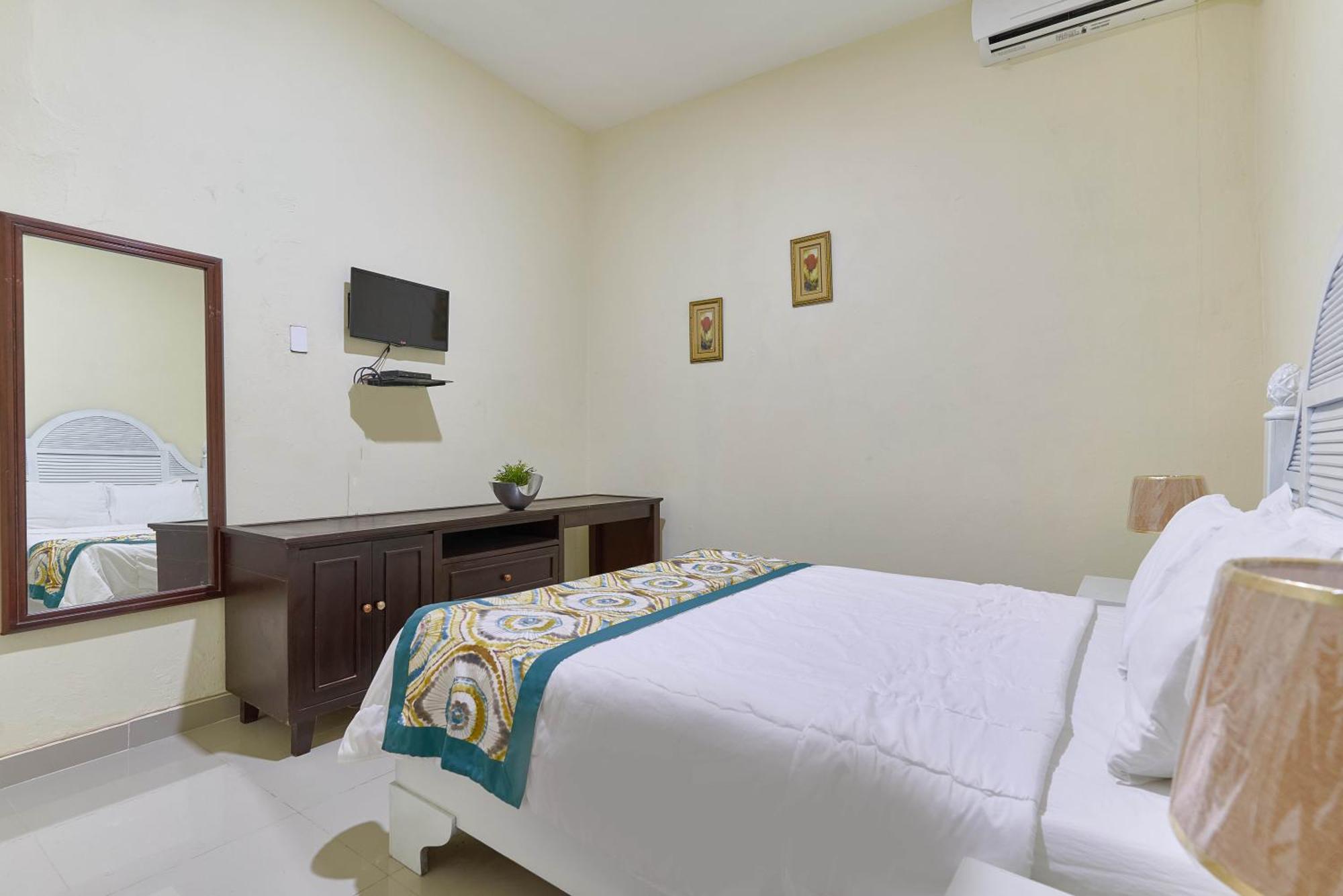 Hotel D'cornelio 5*
