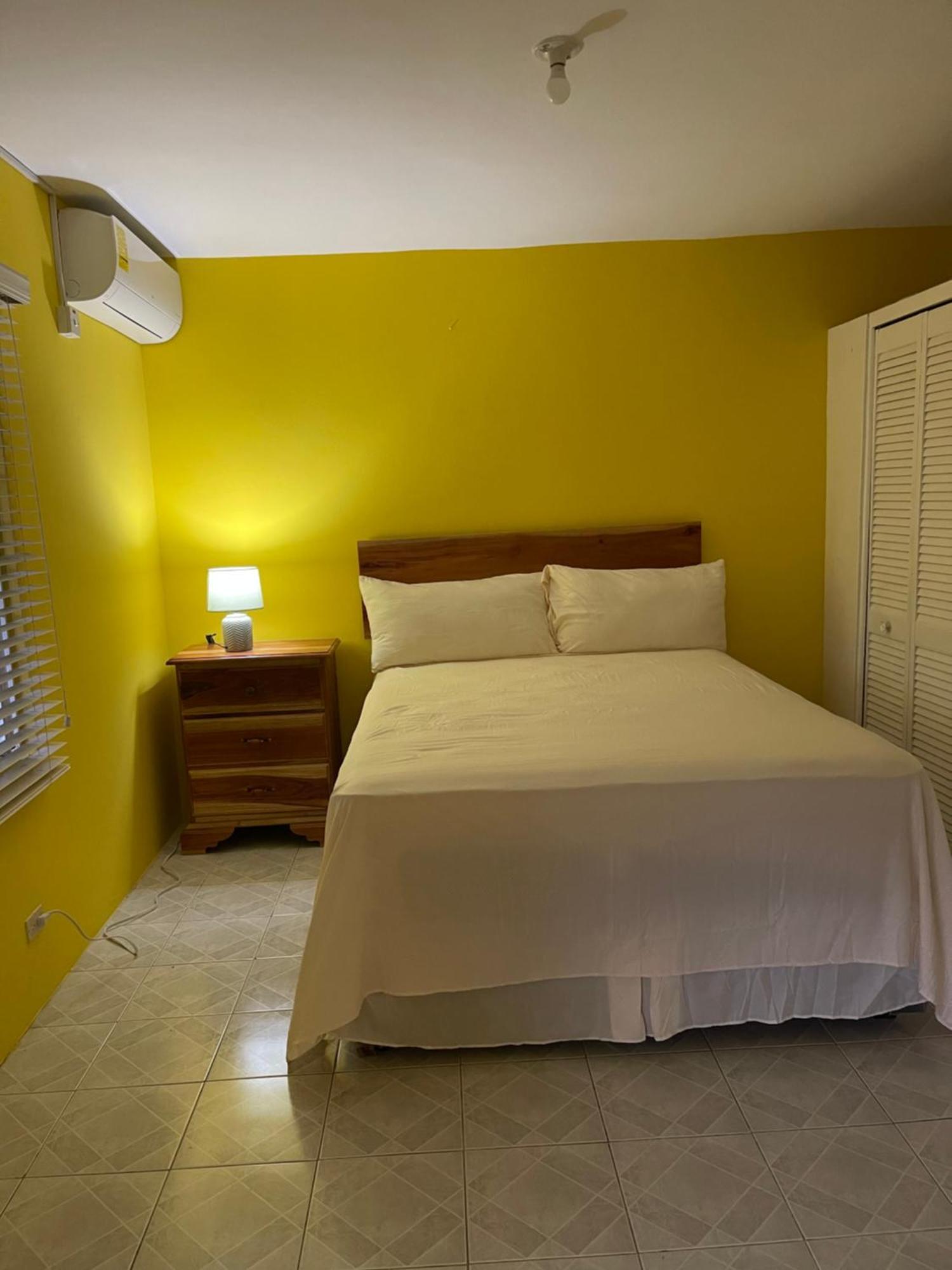Guest house Three Palm
