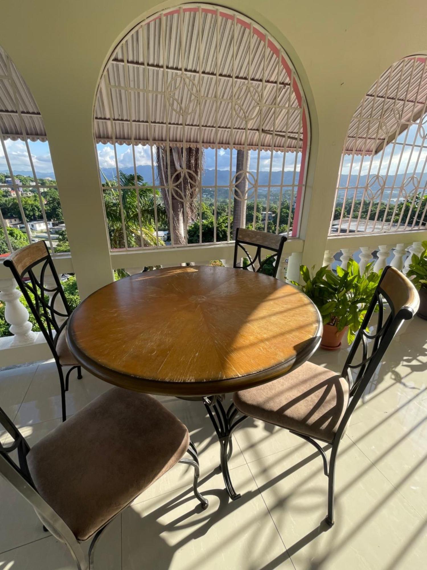 Three Palm Guest house *