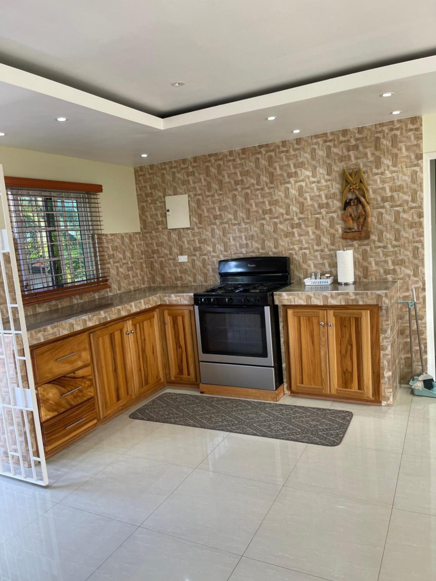 Guest house Three Palm Montego Bay