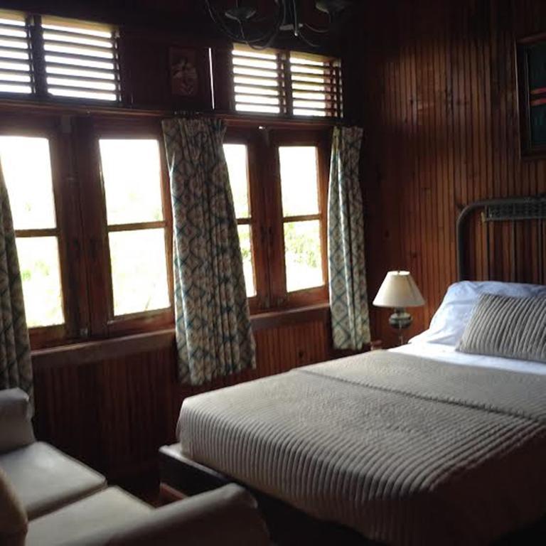 Hotel Rancho Olivier