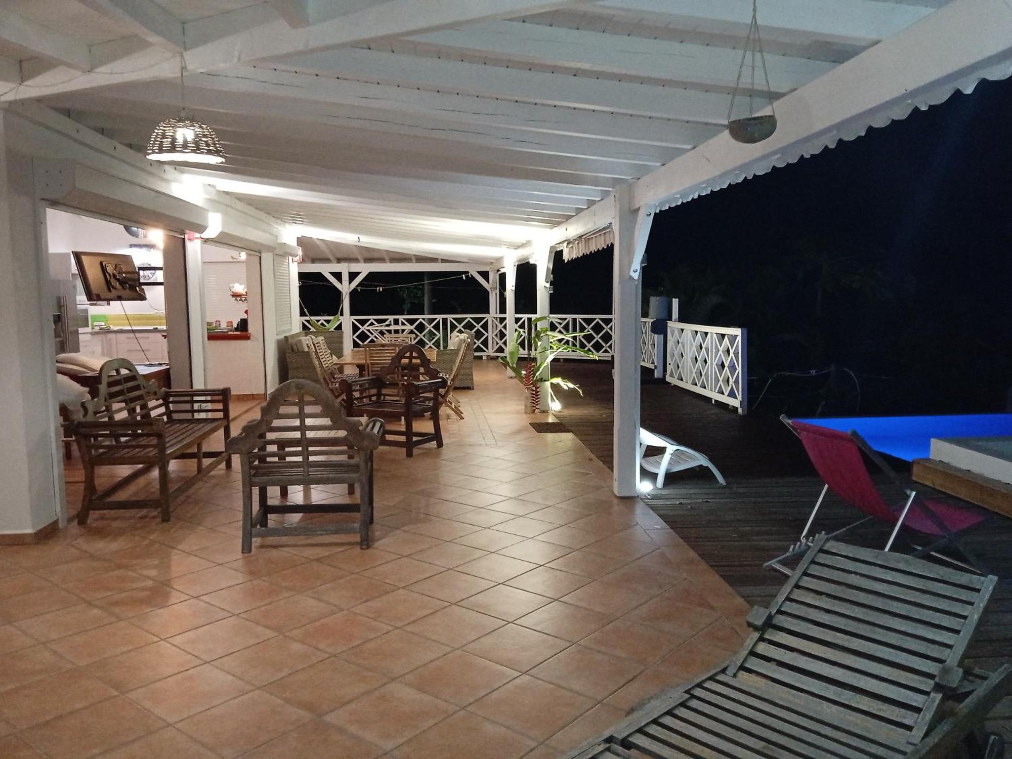 Alizea Villa *
