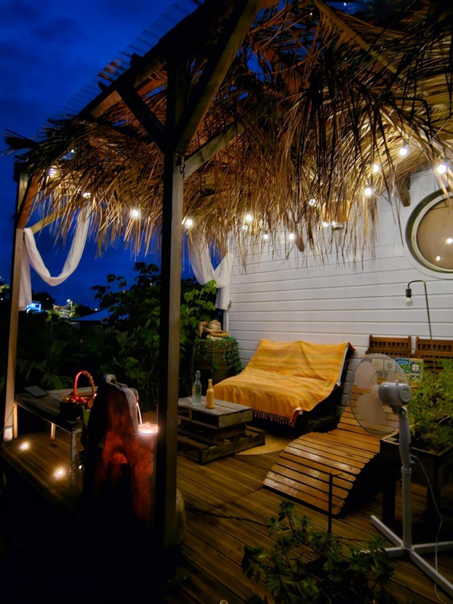 A L'arche Bleue Guest house Le Robert