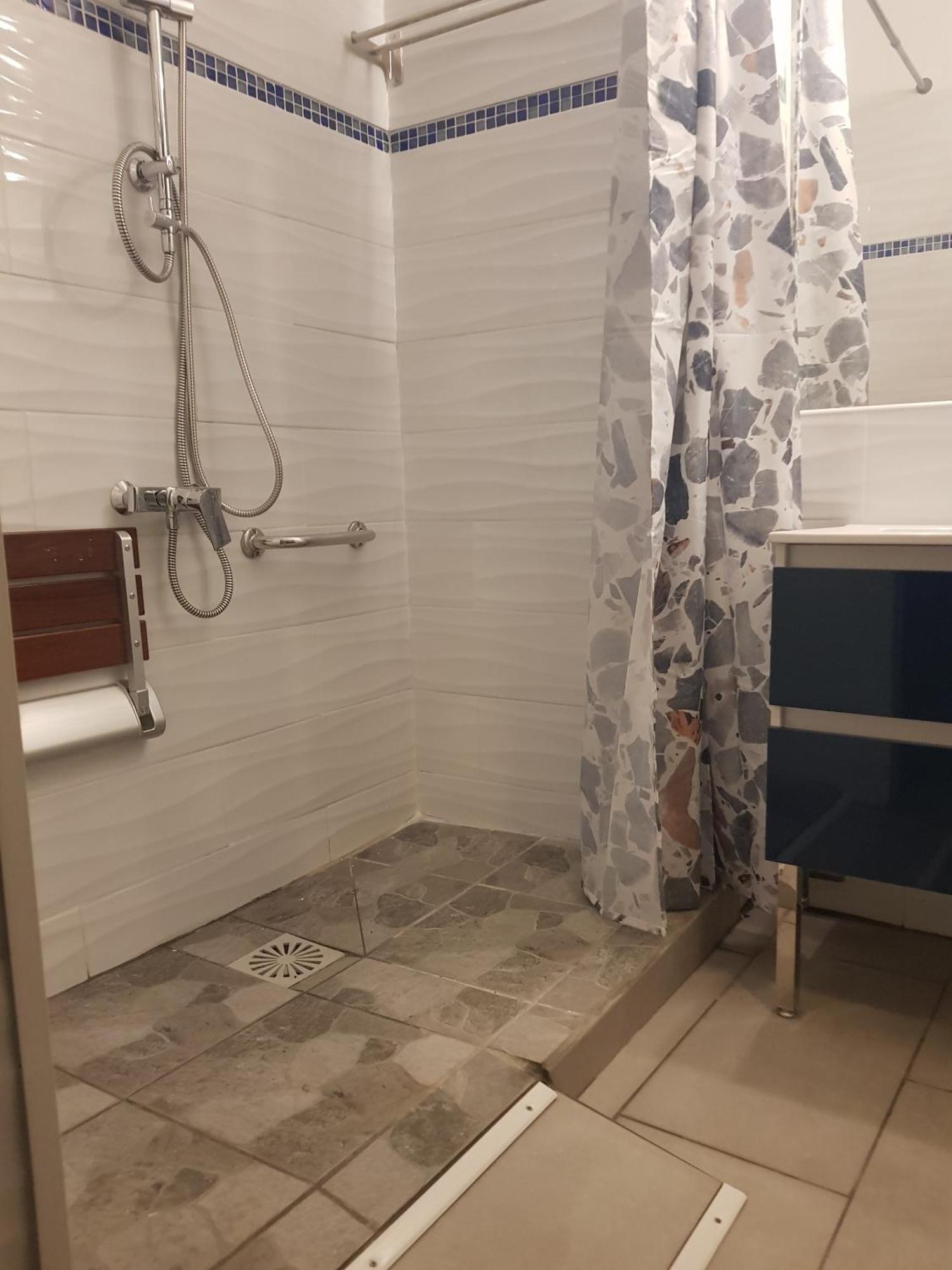 Touba Manga Apartment