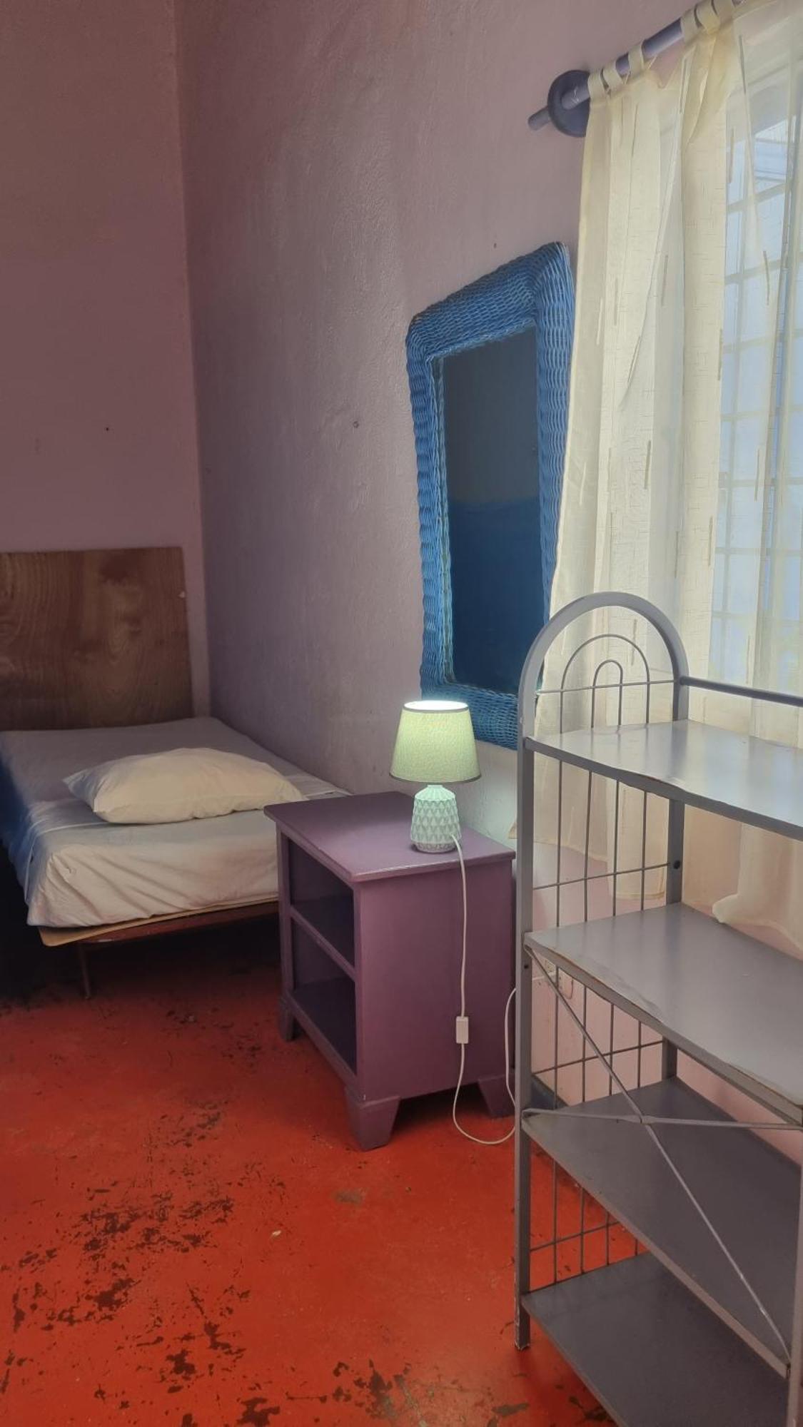 Il Triangolo Hostel