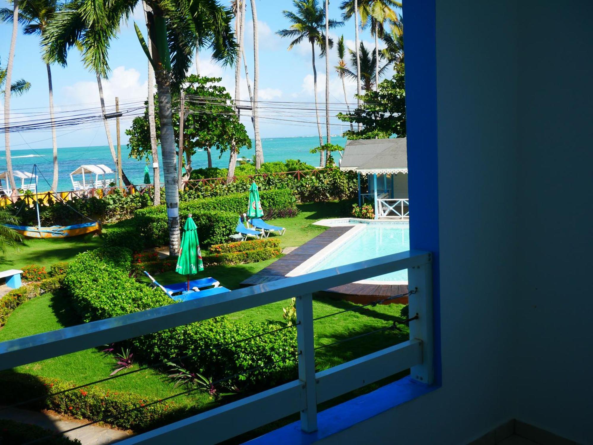 Costarena Beach Hotel 3*
