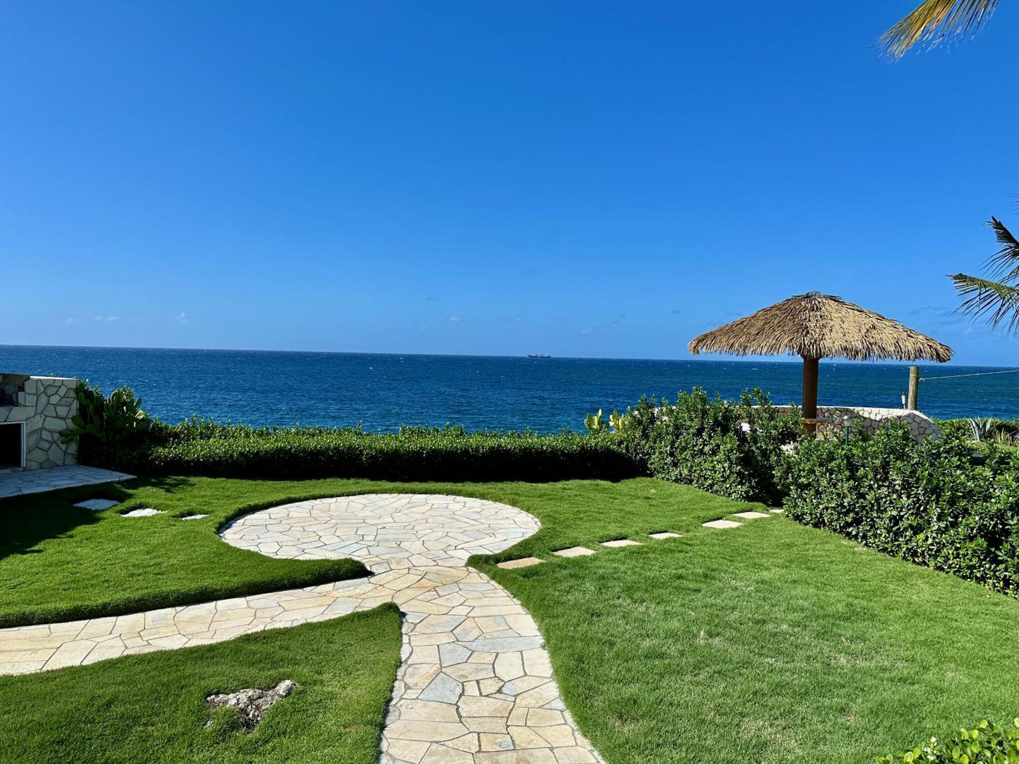 Stunning Ocean View * Negril