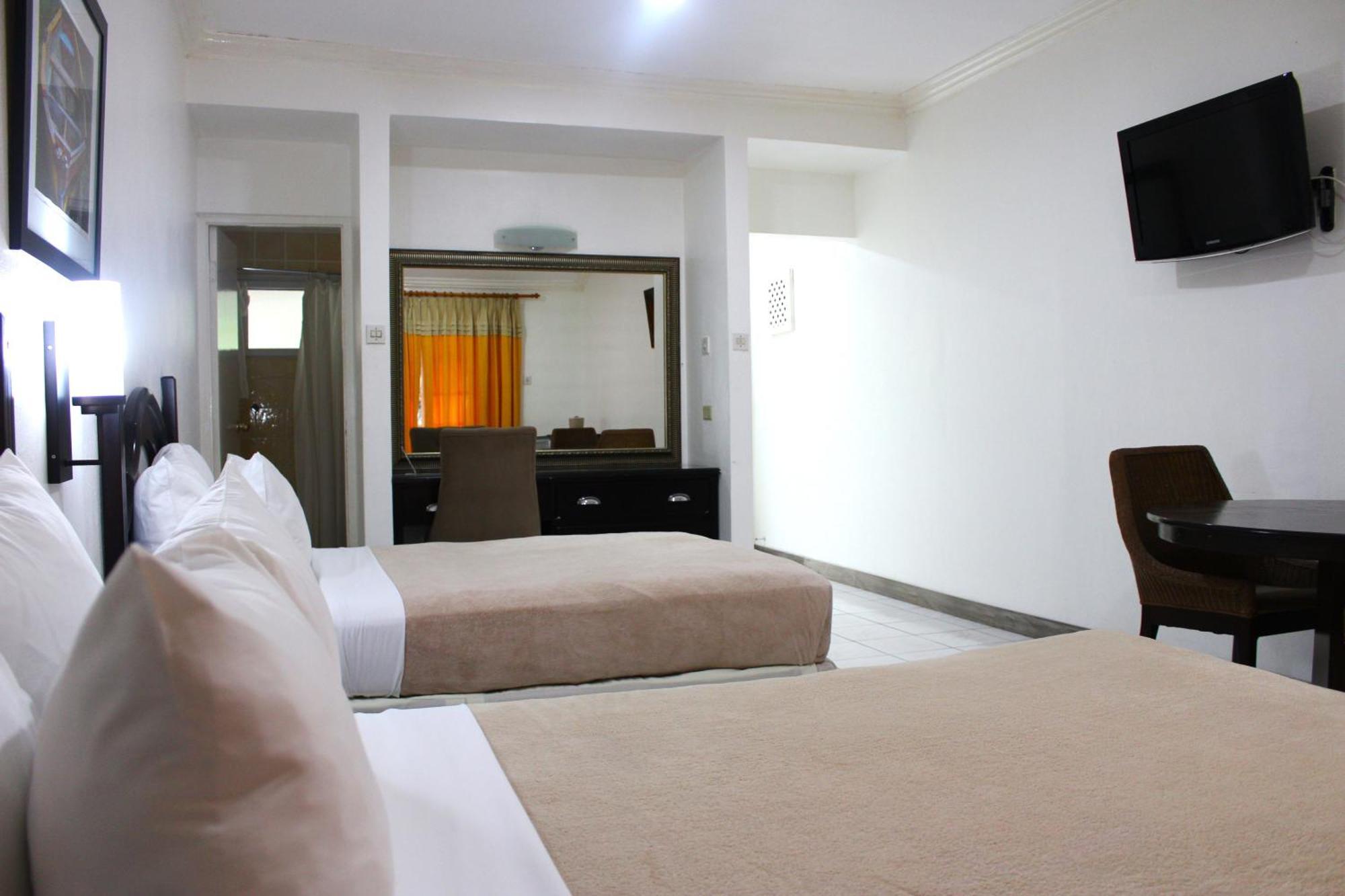 Hotel Altamont Court Kingston