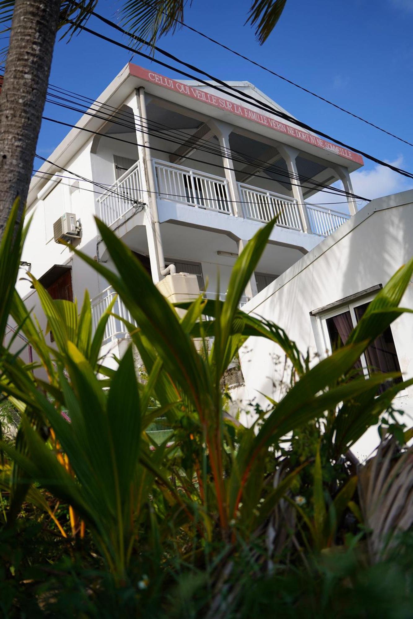Loca Sainte-Anne (Grande-Terre)