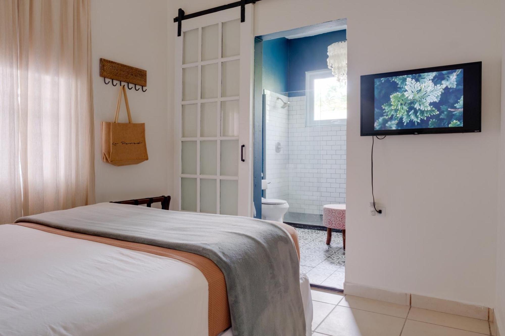 Sonsolea Guest house *