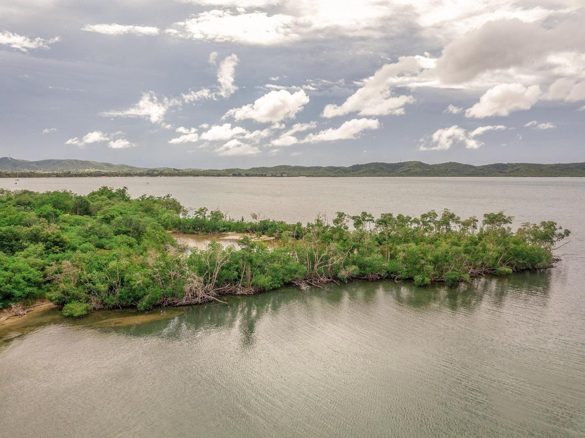 Holiday home Raices Realty Villa: Puerto Rico; Centrica, Acogedora, Tropical, Playa, Piscina,a/c Cabo Rojo