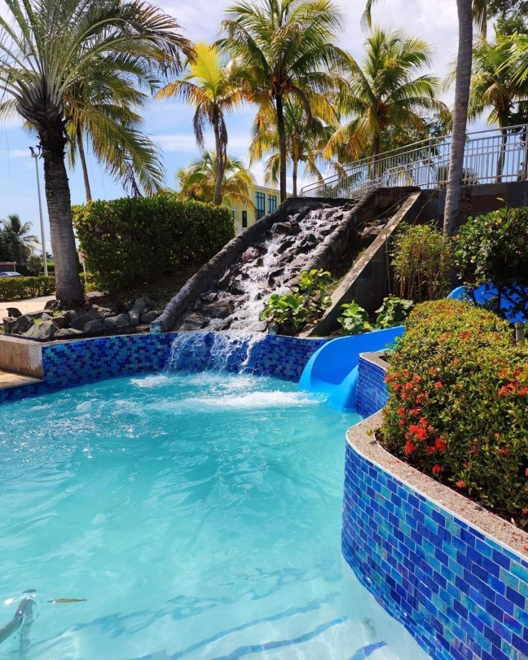 Aquatika Paraiso Tropical Apartment Loiza