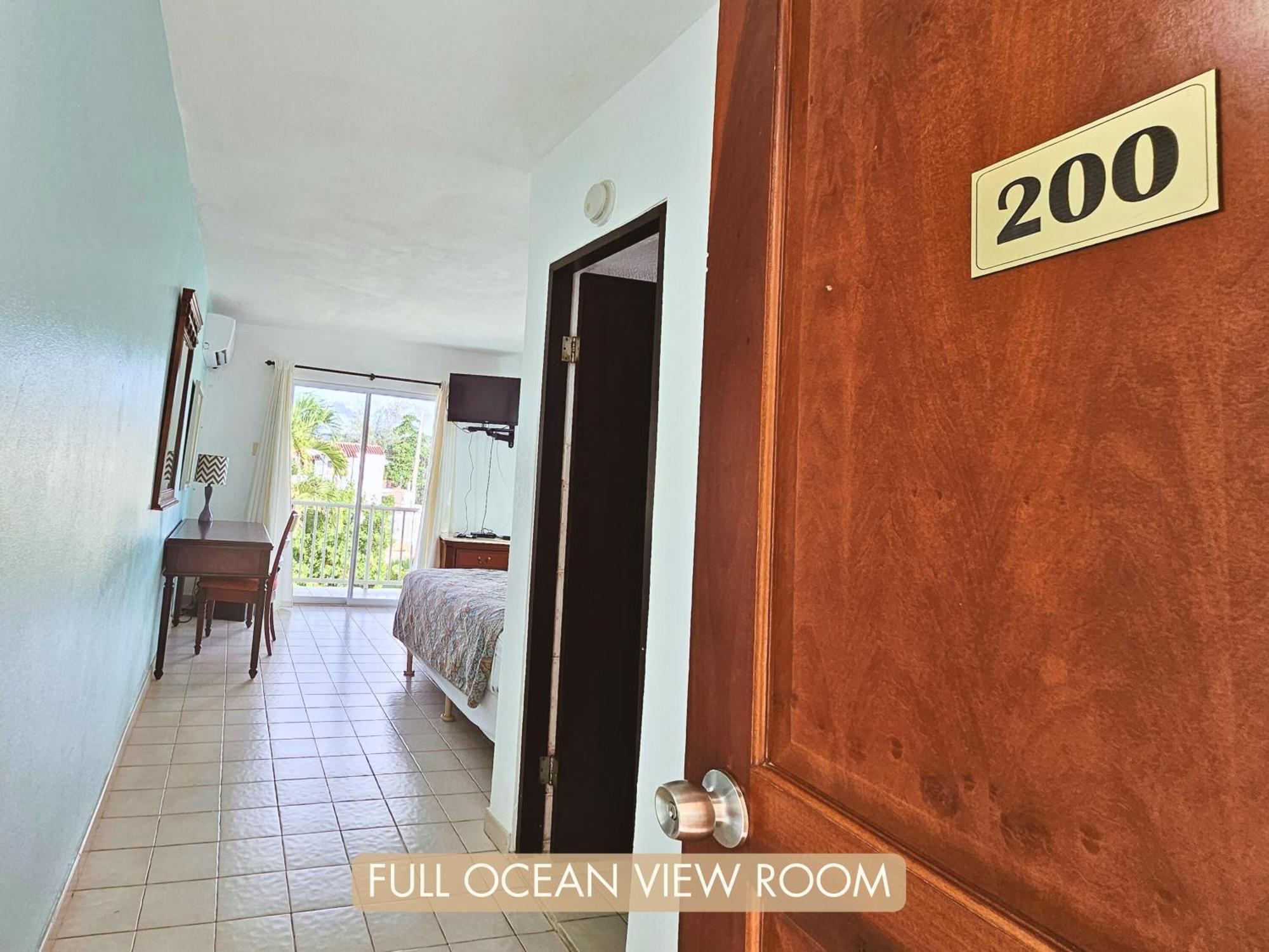 Selva Boutique - Oceanfront Retreat - Adults Only 4* Luquillo