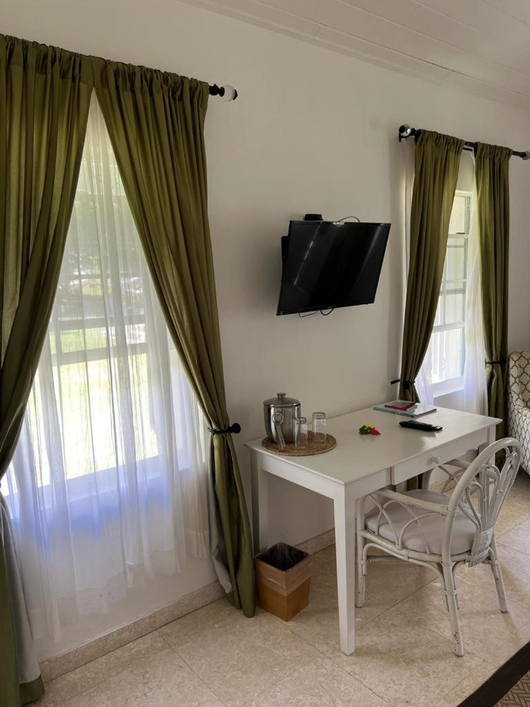 Bequia Plantation Hotel Port Elizabeth