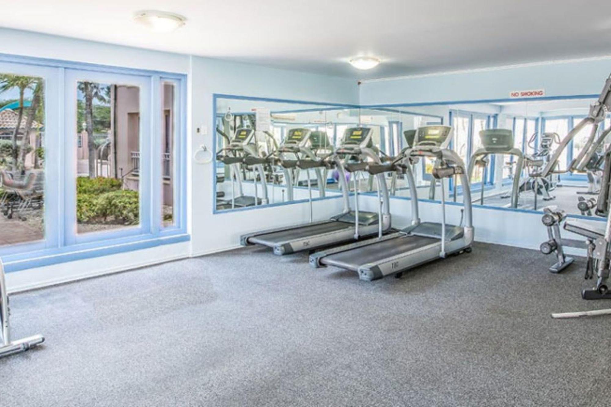 Caribbean Palm Village Apartment Noord