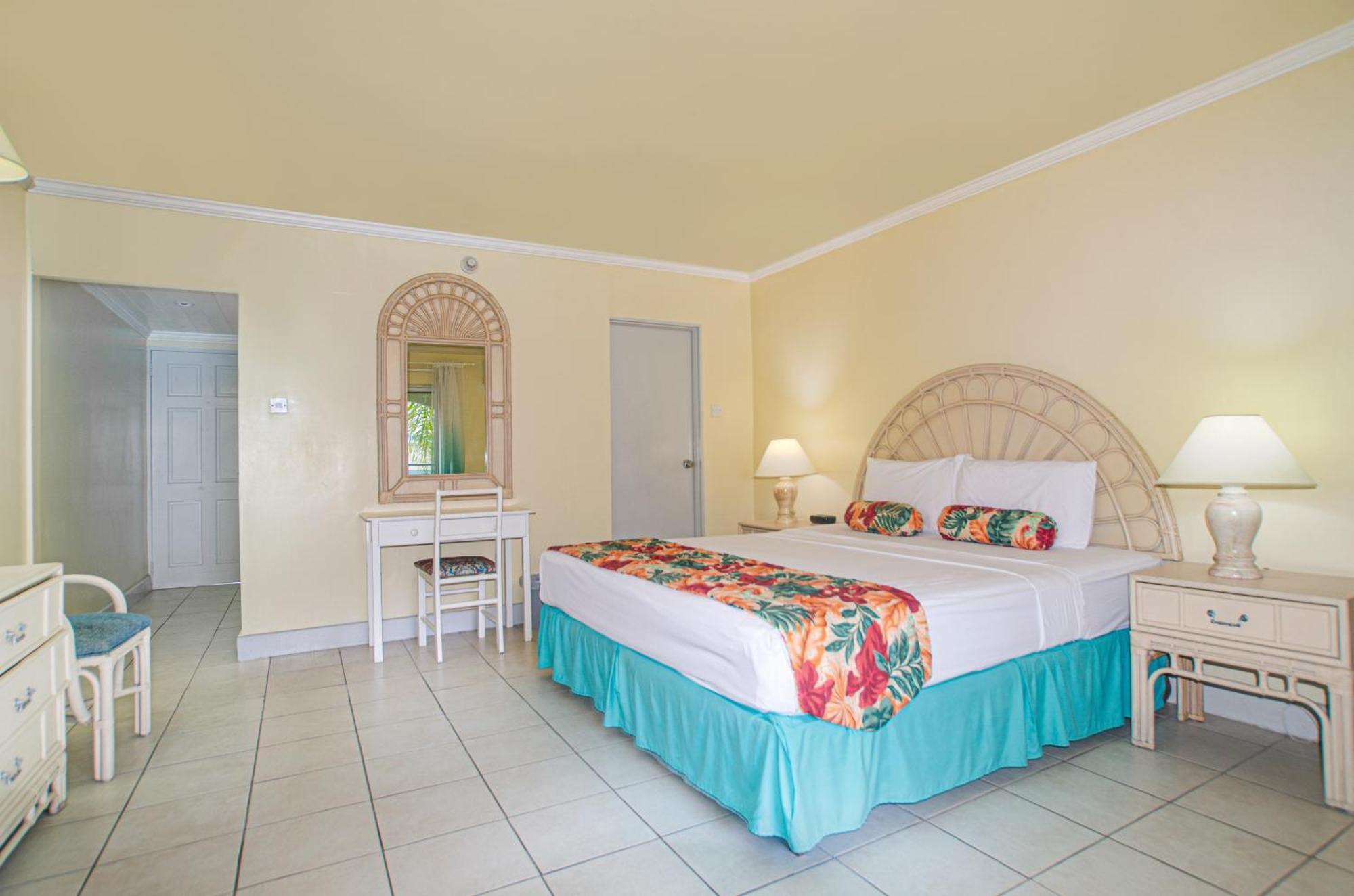 Sunbay Hotel 3*