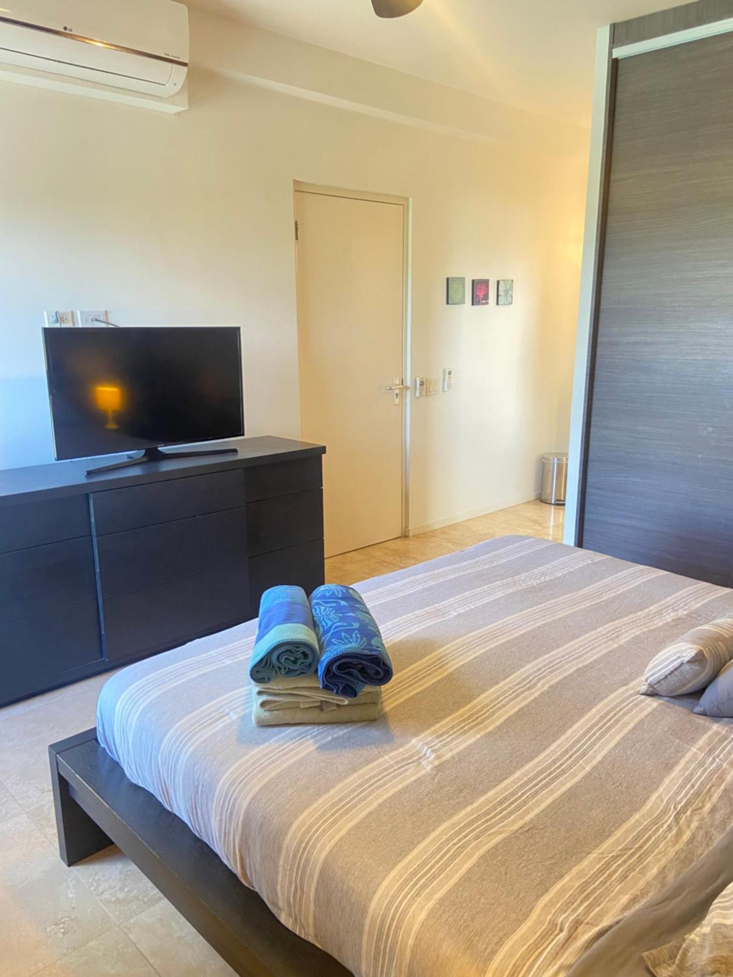Isla Bonita Apartment