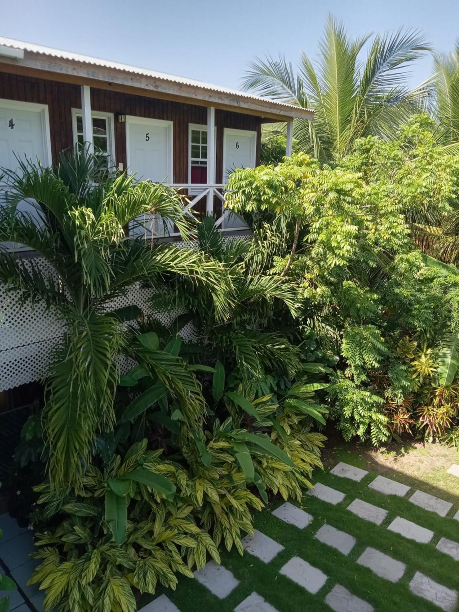 Unforgetable Gardens Apartment