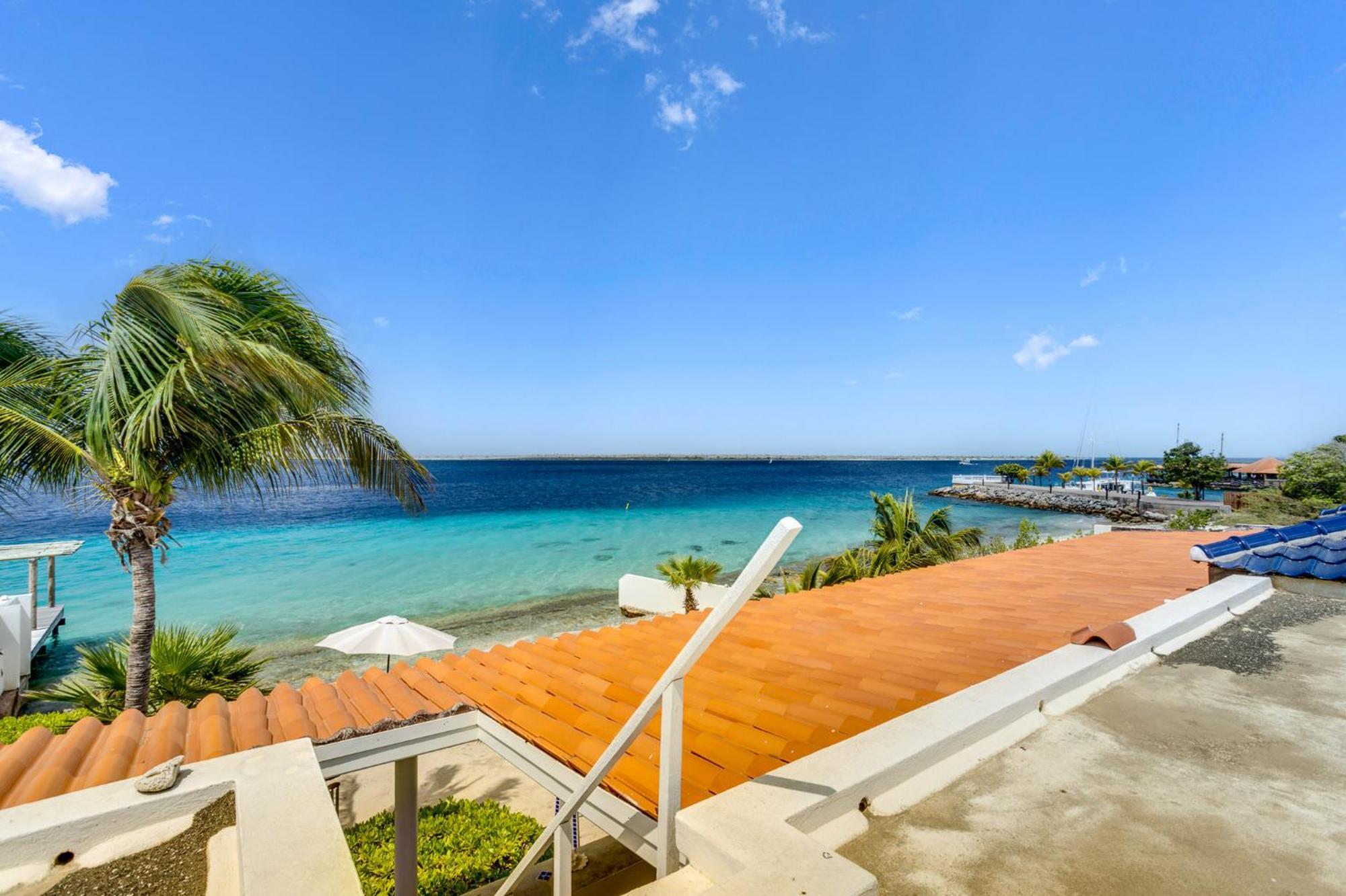 Oceanfront - Port Of Call - * Kralendijk (Bonaire)