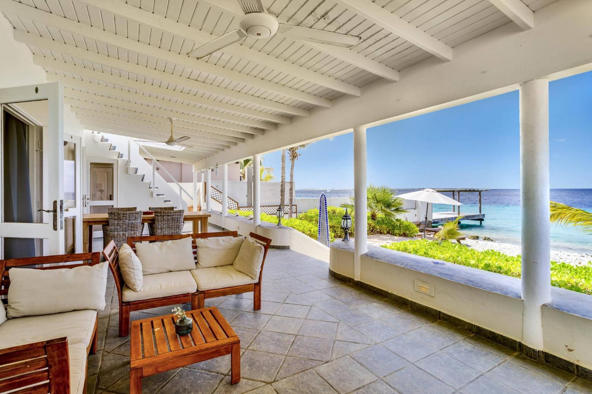 Oceanfront - Port Of Call - *