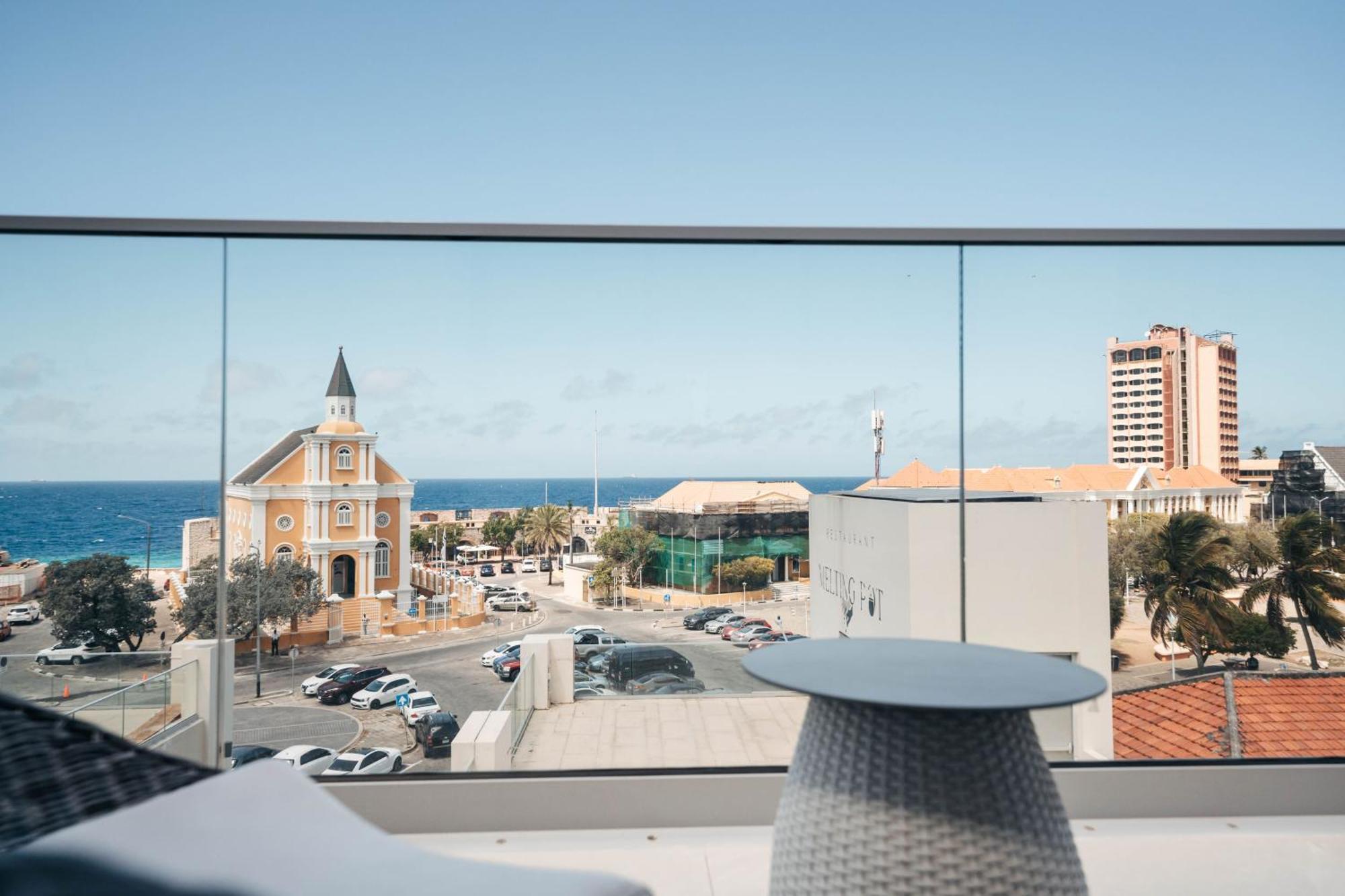 Elements & Shops Curacao Hotel