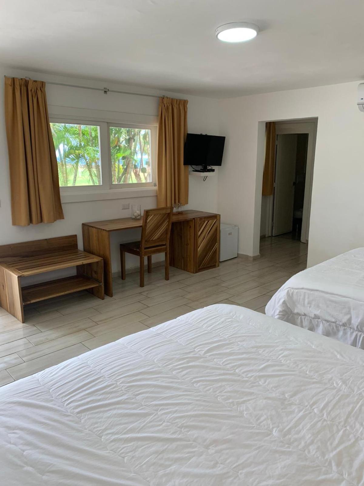 Hotel El Quemaito - Luxury Oceanfront Retreat Barahona