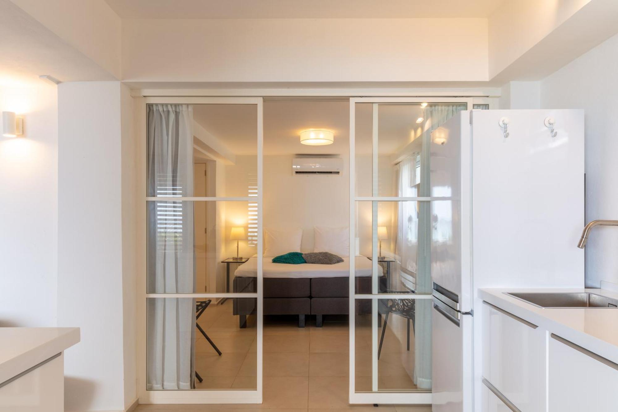 Apartment One Ocean Boutique & Bonaire *