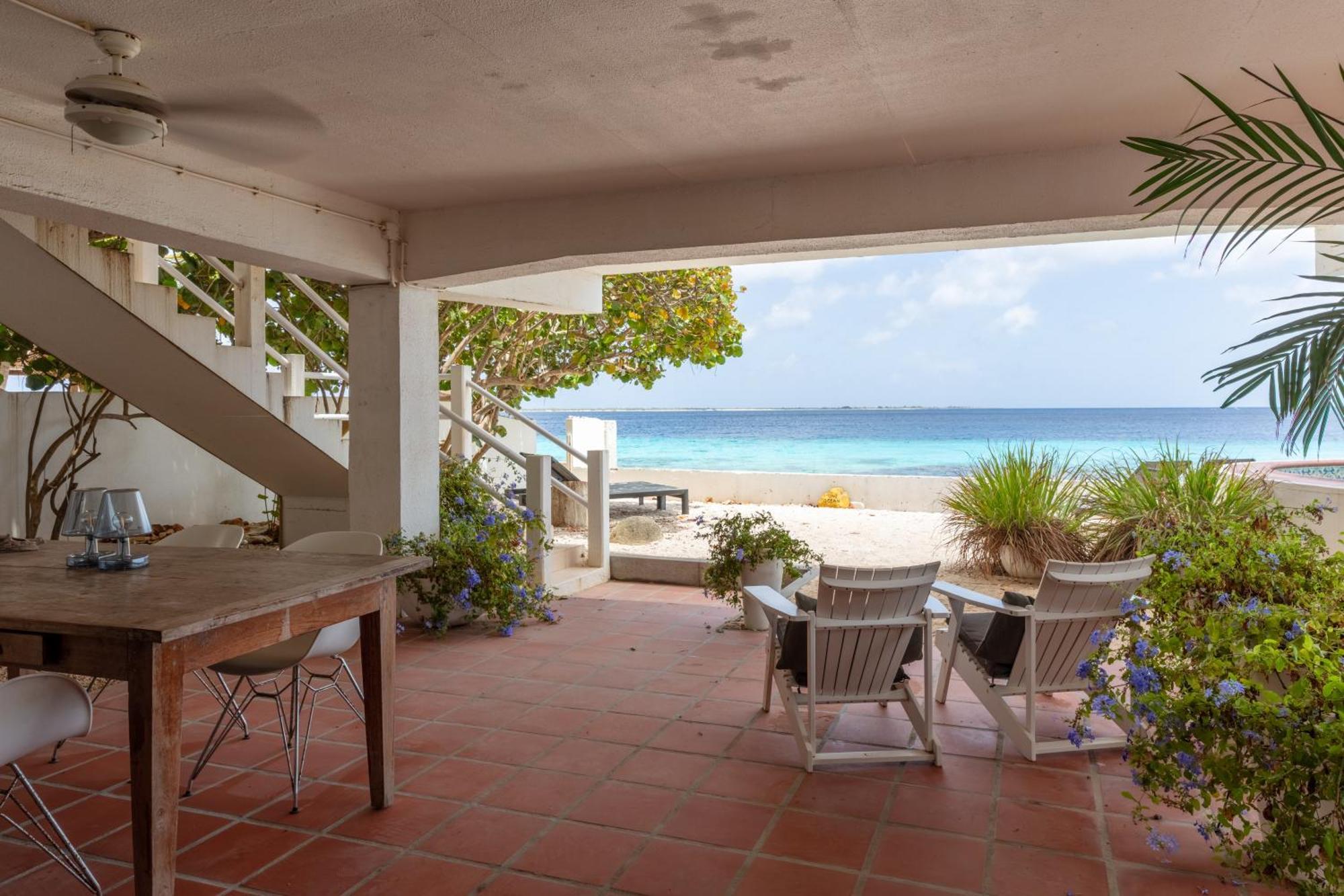 Apartment One Ocean Boutique & Bonaire