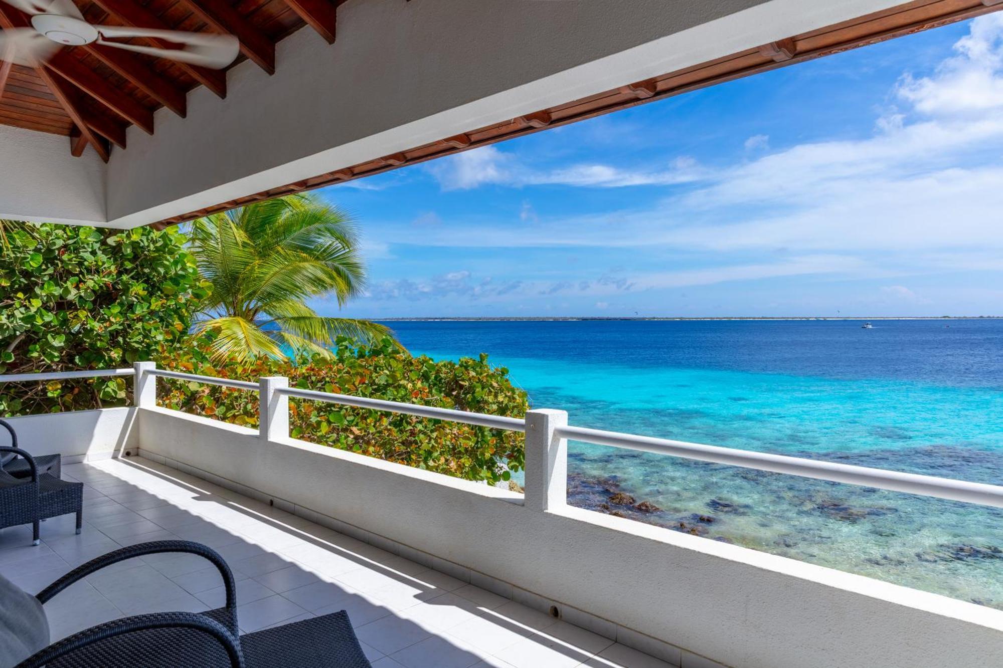 One Ocean Boutique & Bonaire Apartment