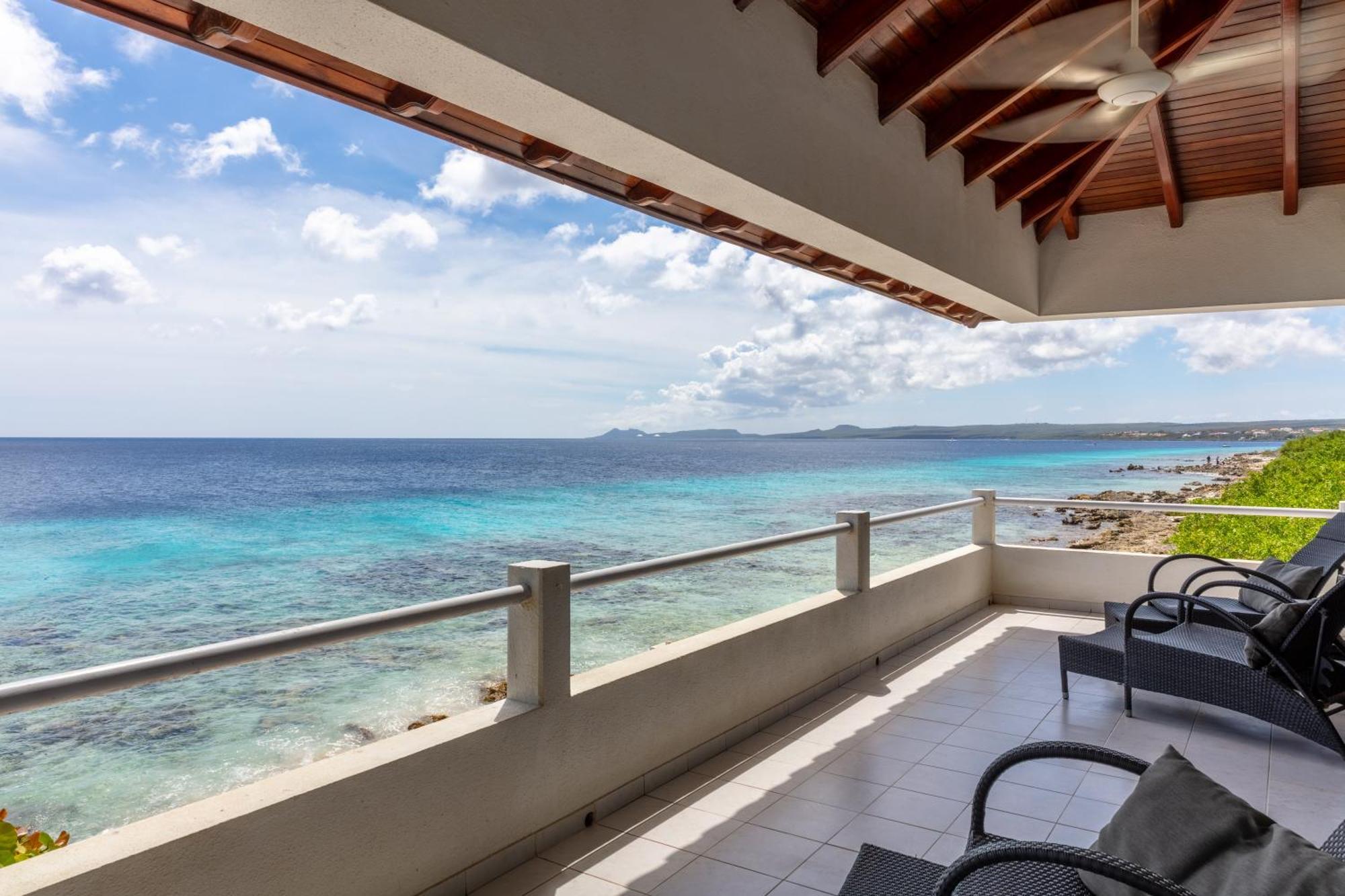 One Ocean Boutique & Bonaire Kralendijk (Bonaire)