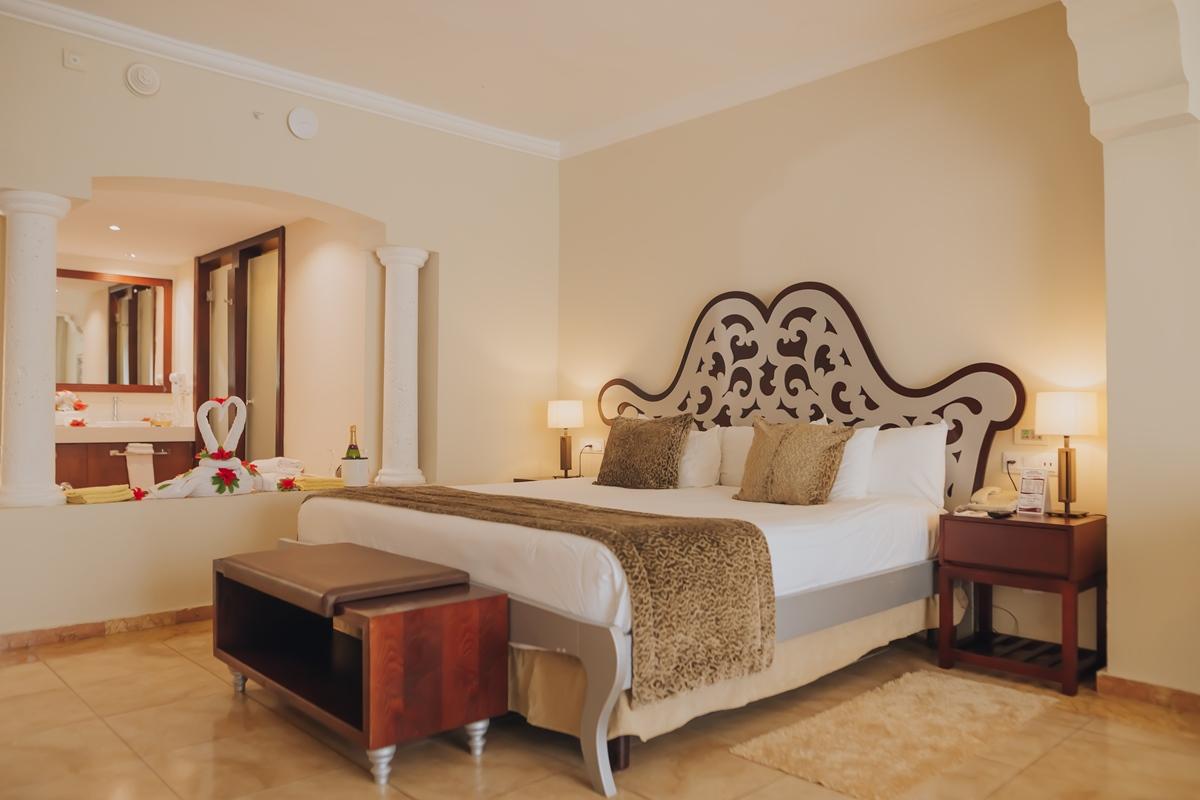 Majestic Colonial (adults Only)