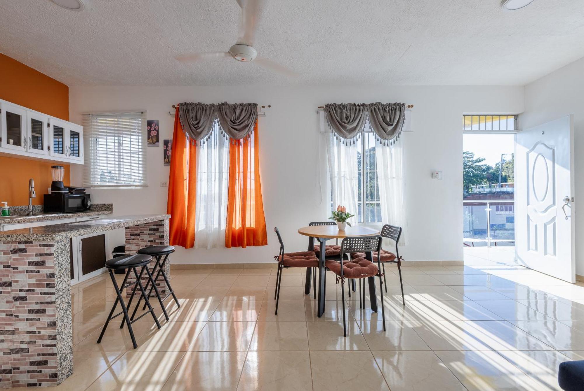 Aparthotel Edma *