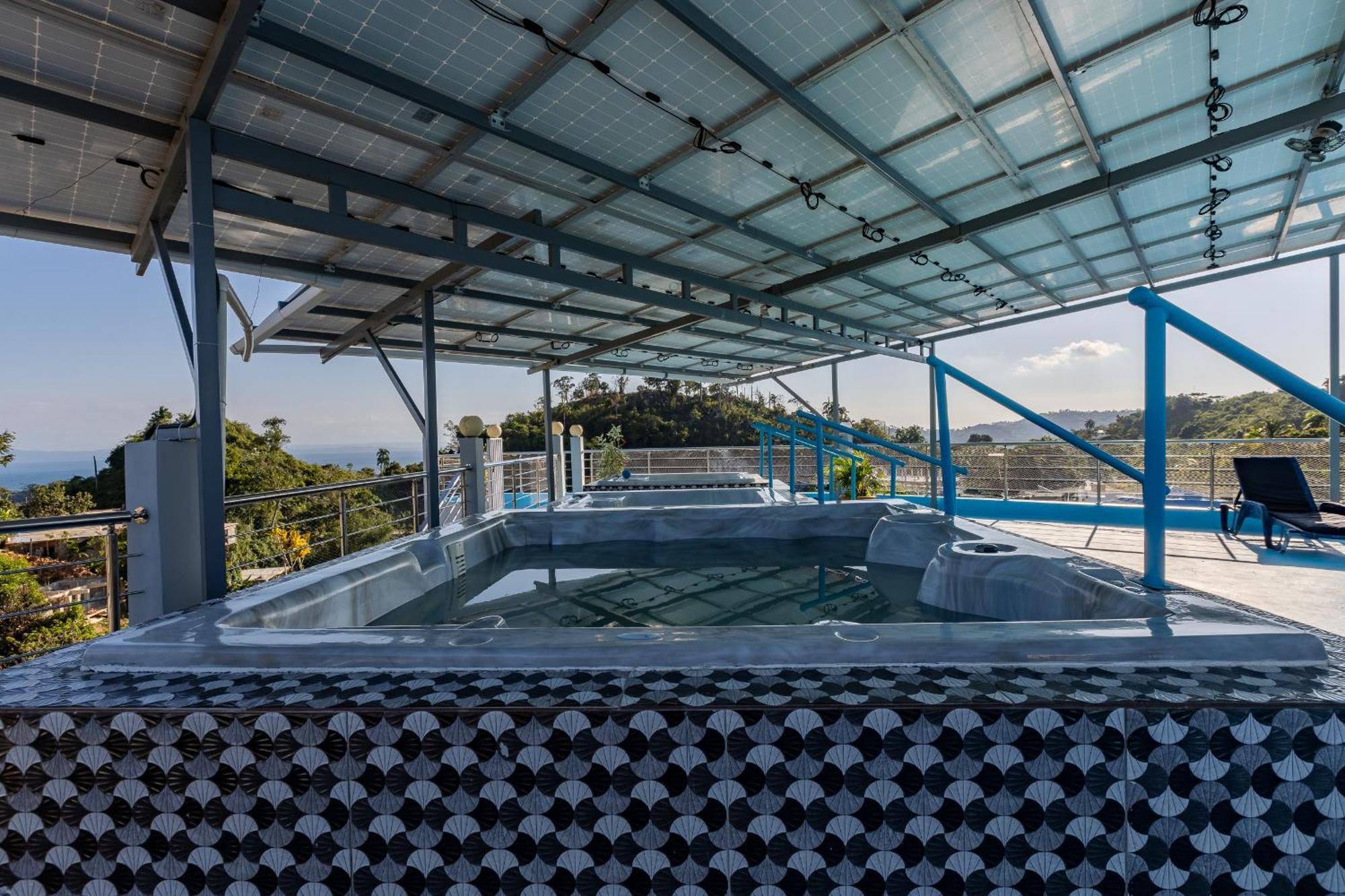 Edma Aparthotel *