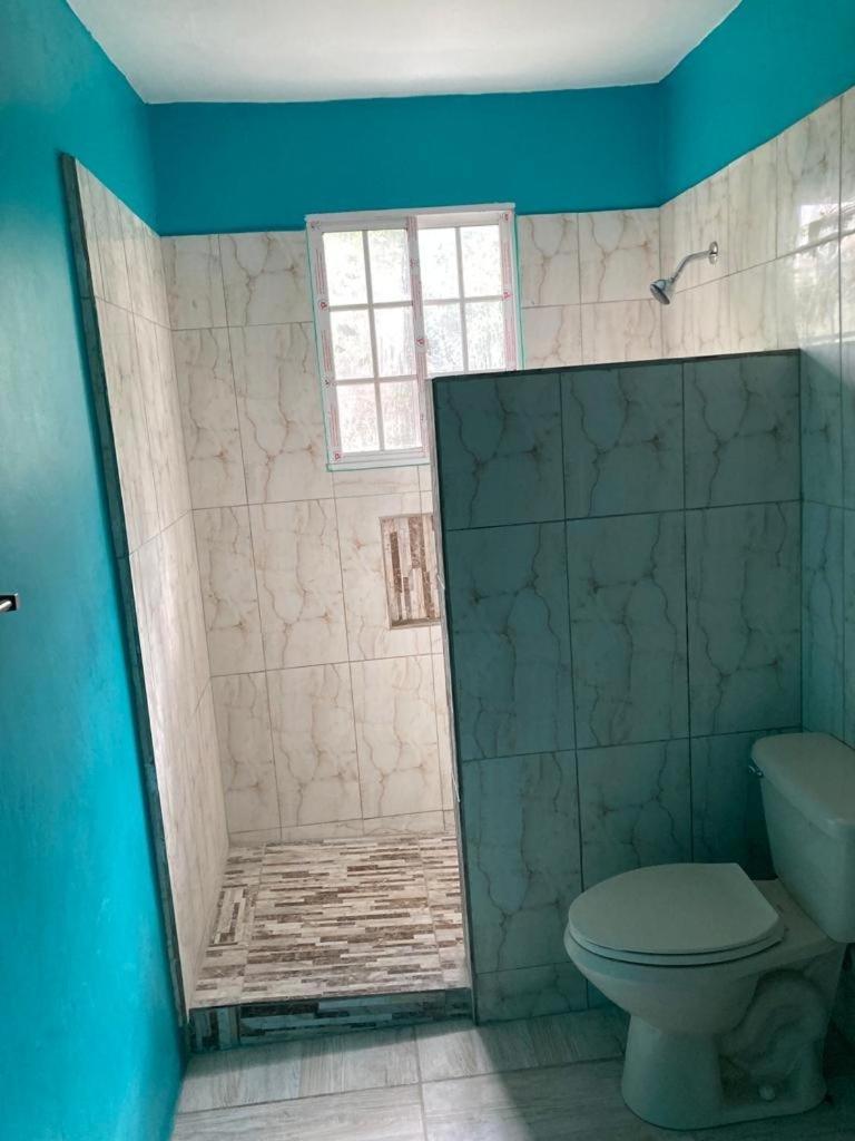 Yanceylargoestate- 3 Bedroom Withmountain Views Villa