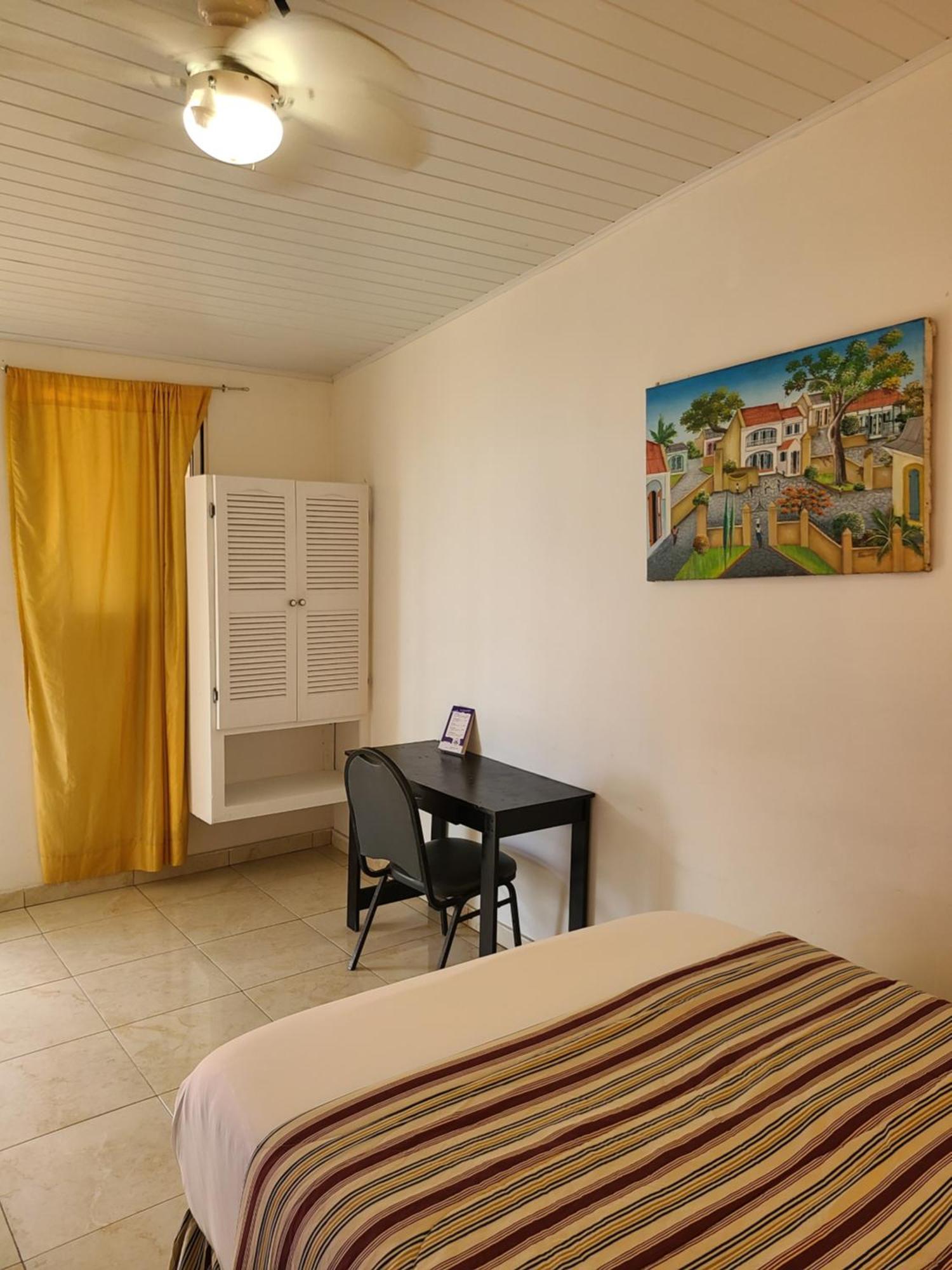 Hotel Habitation Des Lauriers
