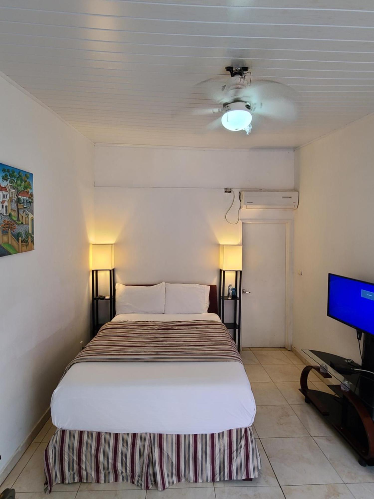 Hotel Habitation Des Lauriers