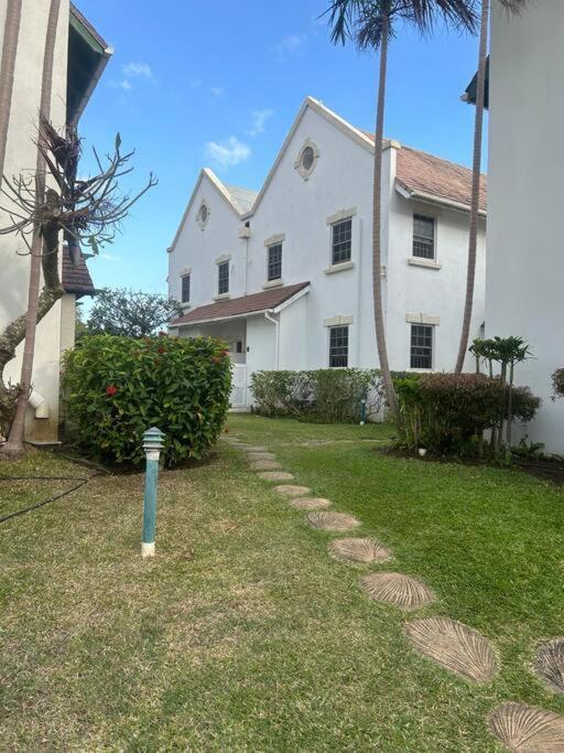 Villa Life Bridgetown
