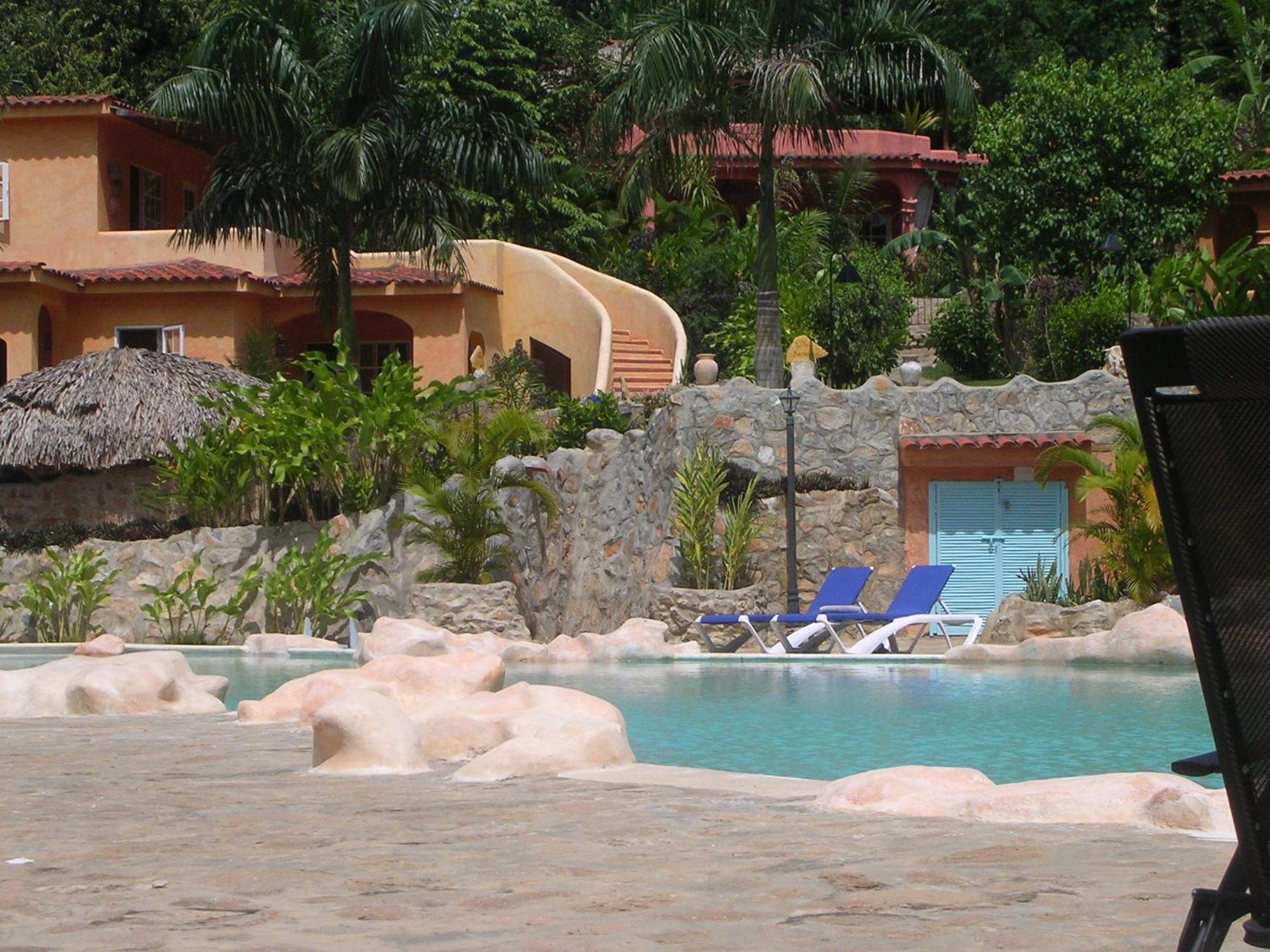 Hotel - Residencial Madrugada 3*