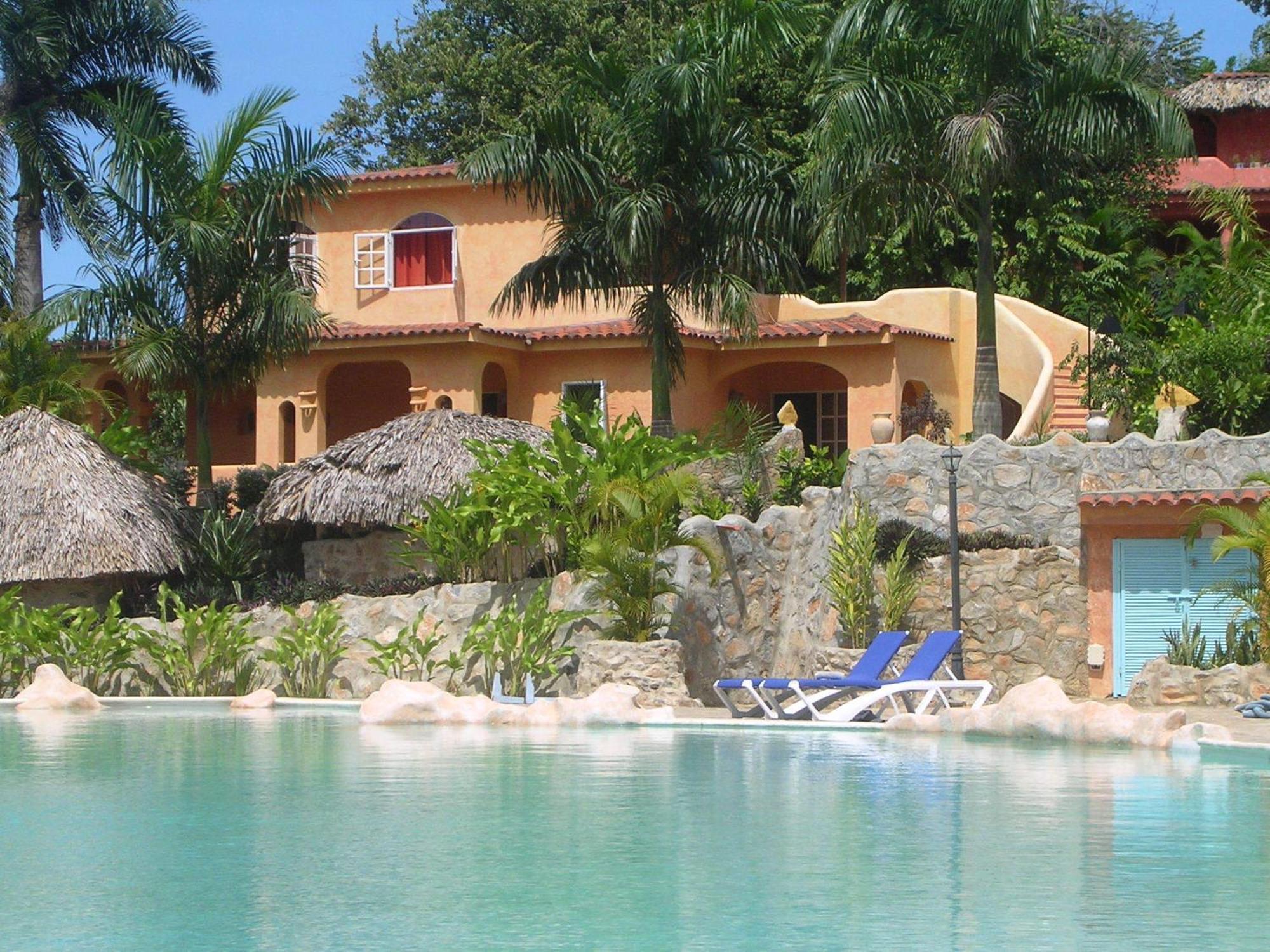 - Residencial Madrugada Hotel