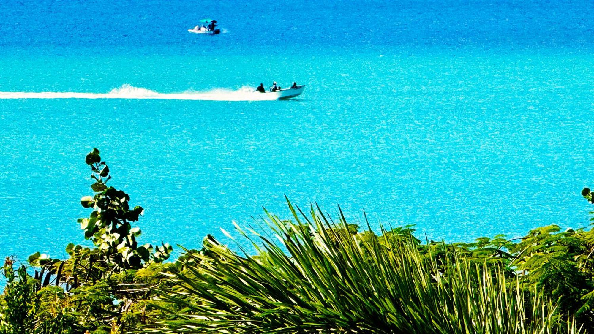 Ocean Luxe In Paradise - Les Des Dieux * Rincon