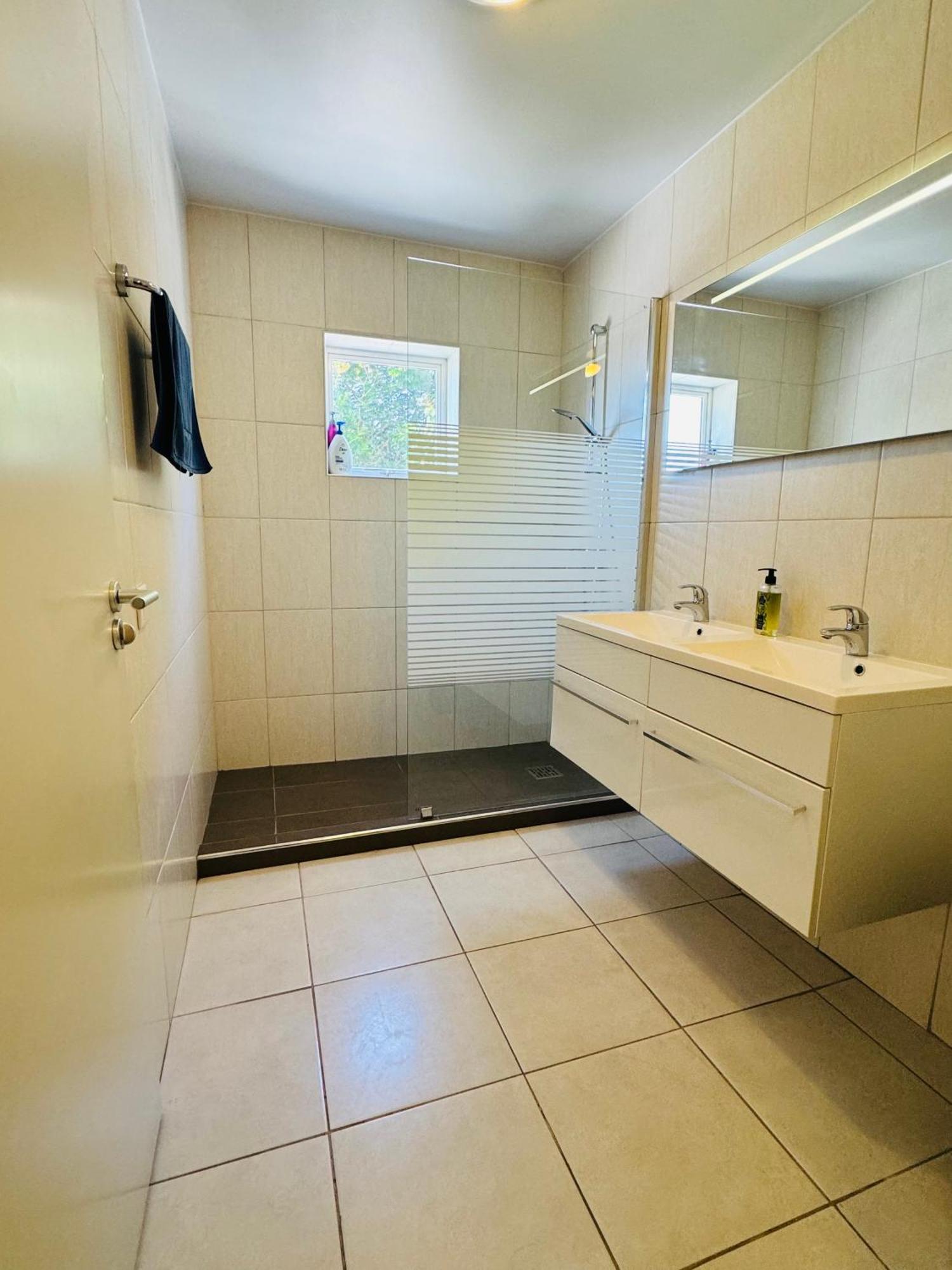 Apartment # - Ocean View - Fully Air Conditioned # *