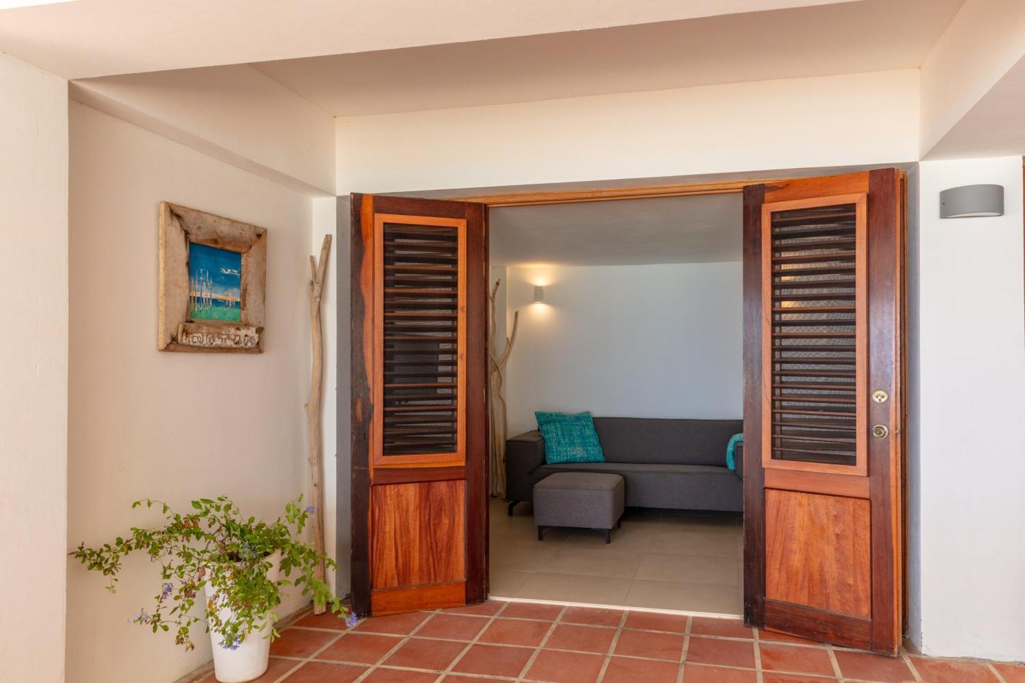 One Ocean Boutique & Bonaire