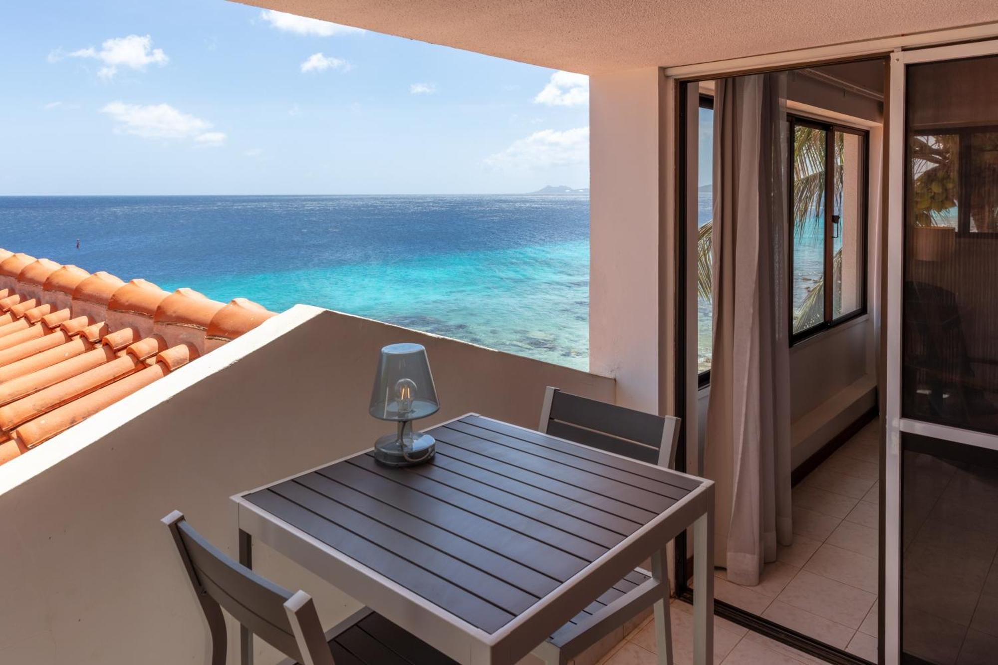 One Ocean Boutique & Bonaire Apartment