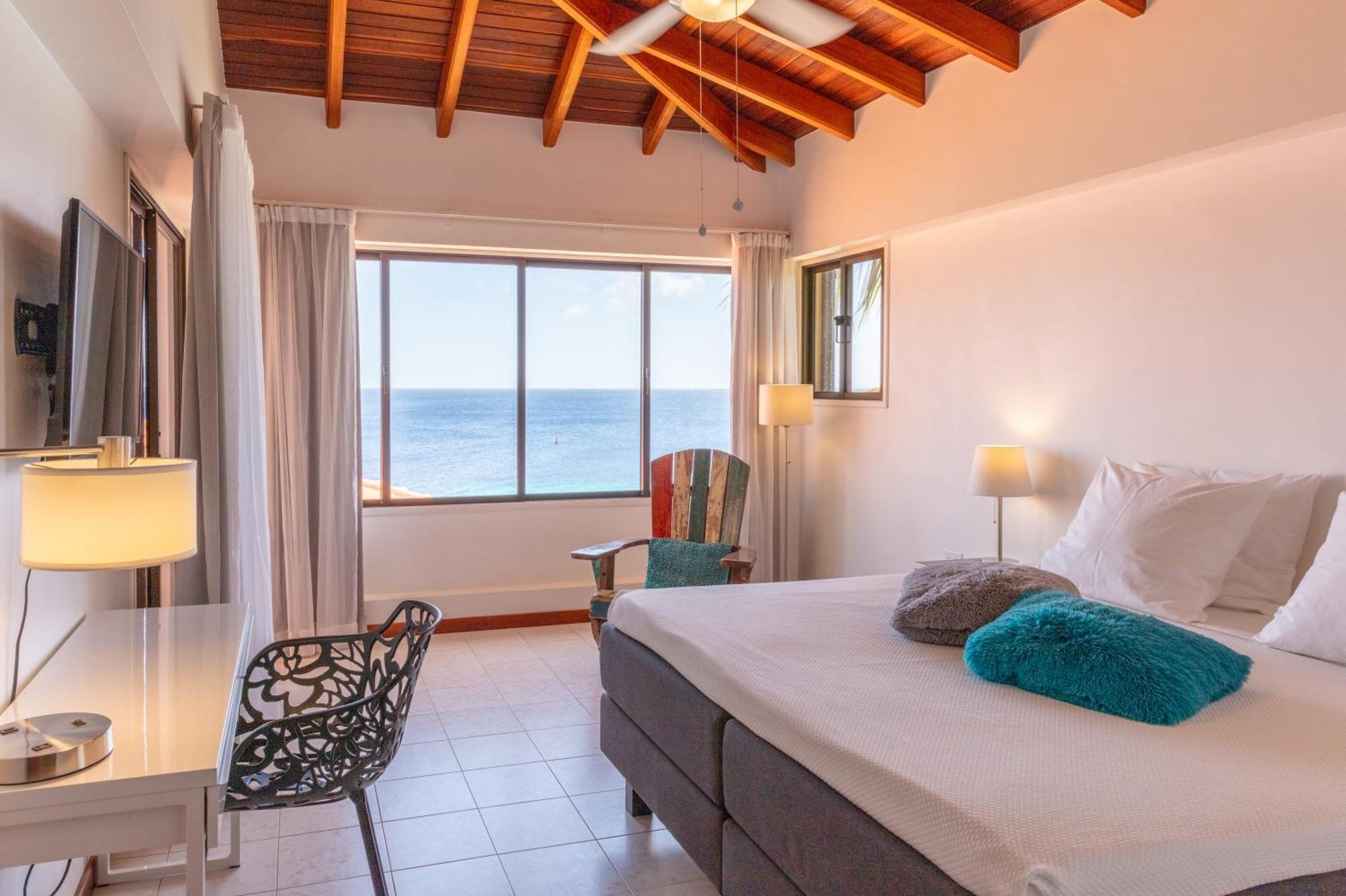 One Ocean Boutique & Bonaire Apartment *