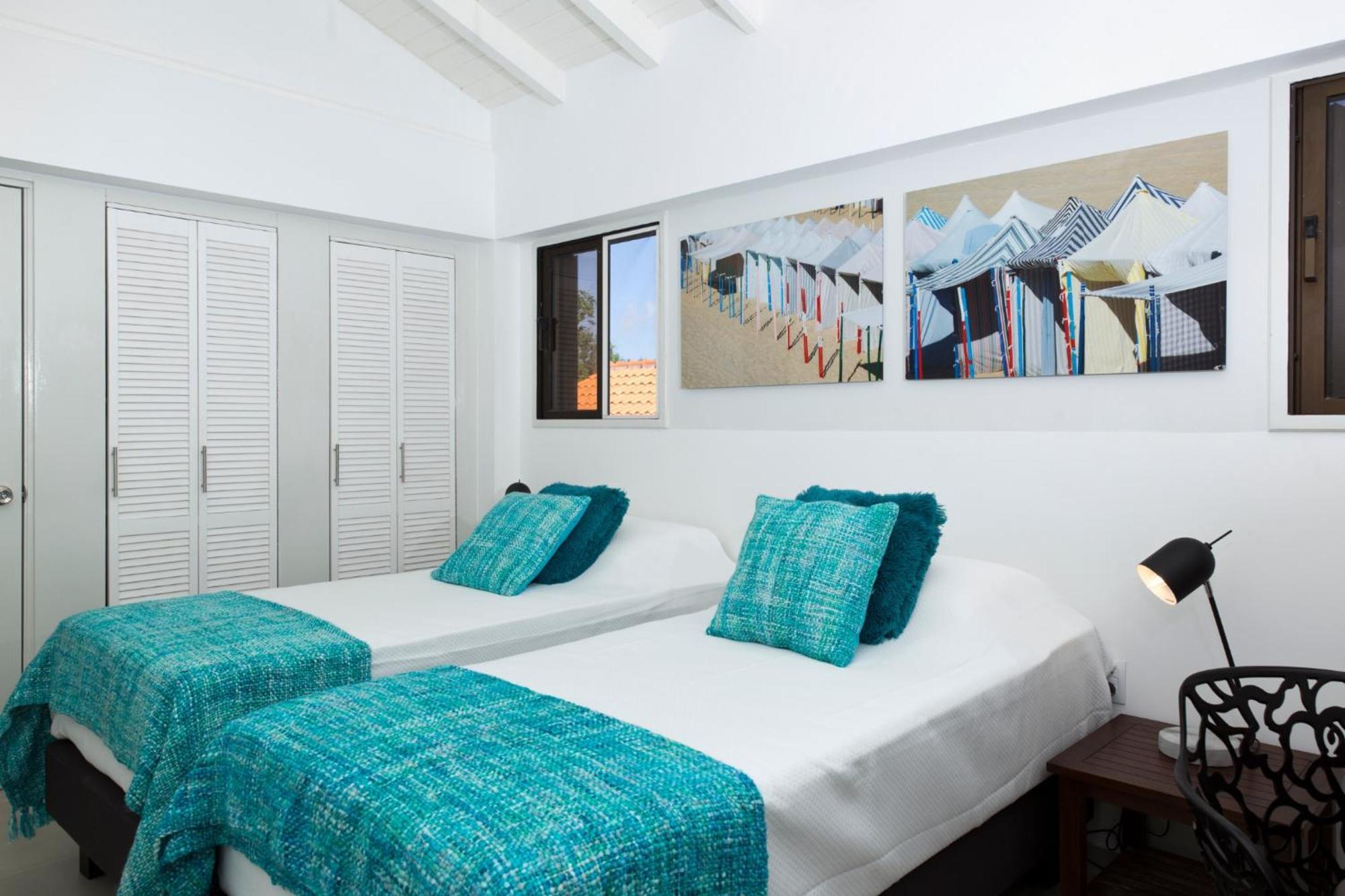 One Ocean Boutique & Bonaire *