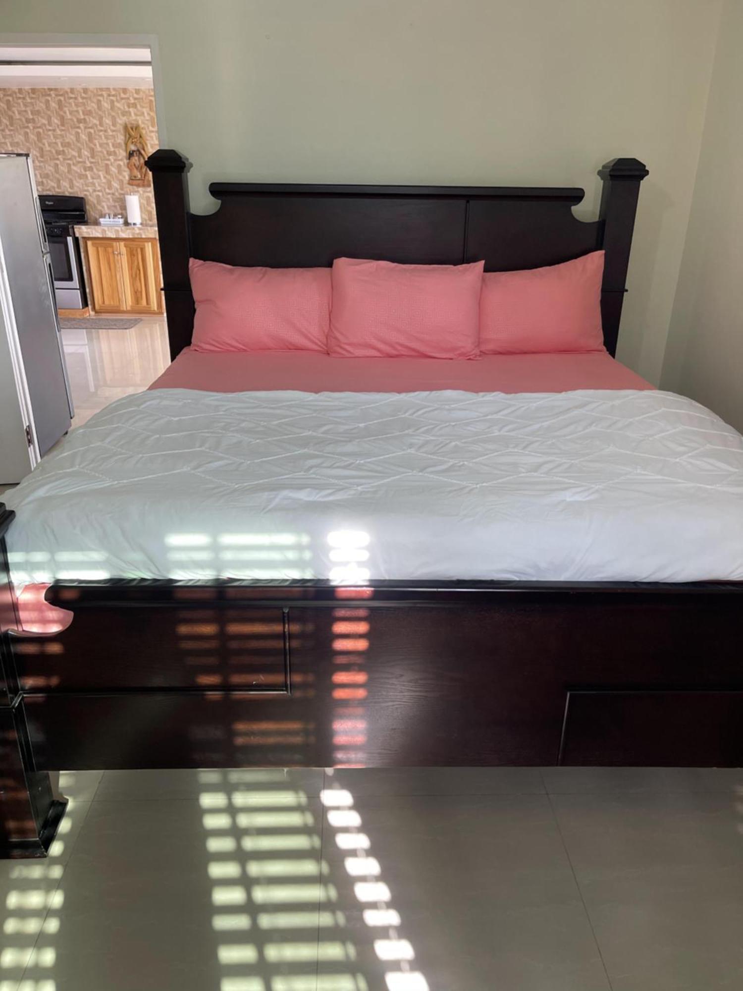 Three Palm Guest house Montego Bay