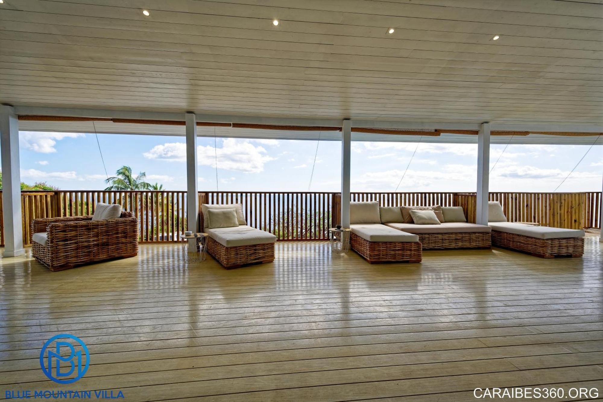 Blue Mountain Villa