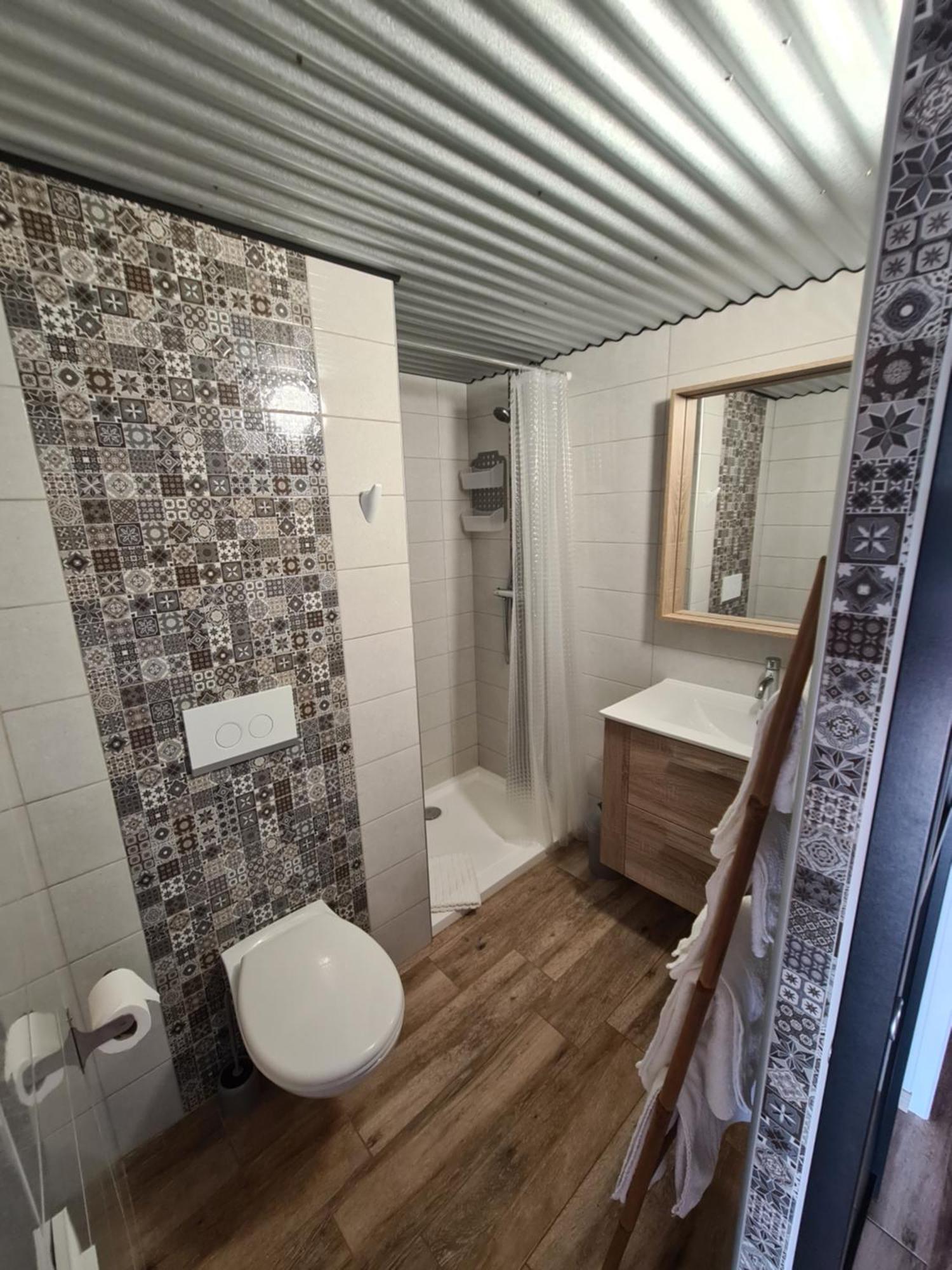 La Baie Du Marin Apartment